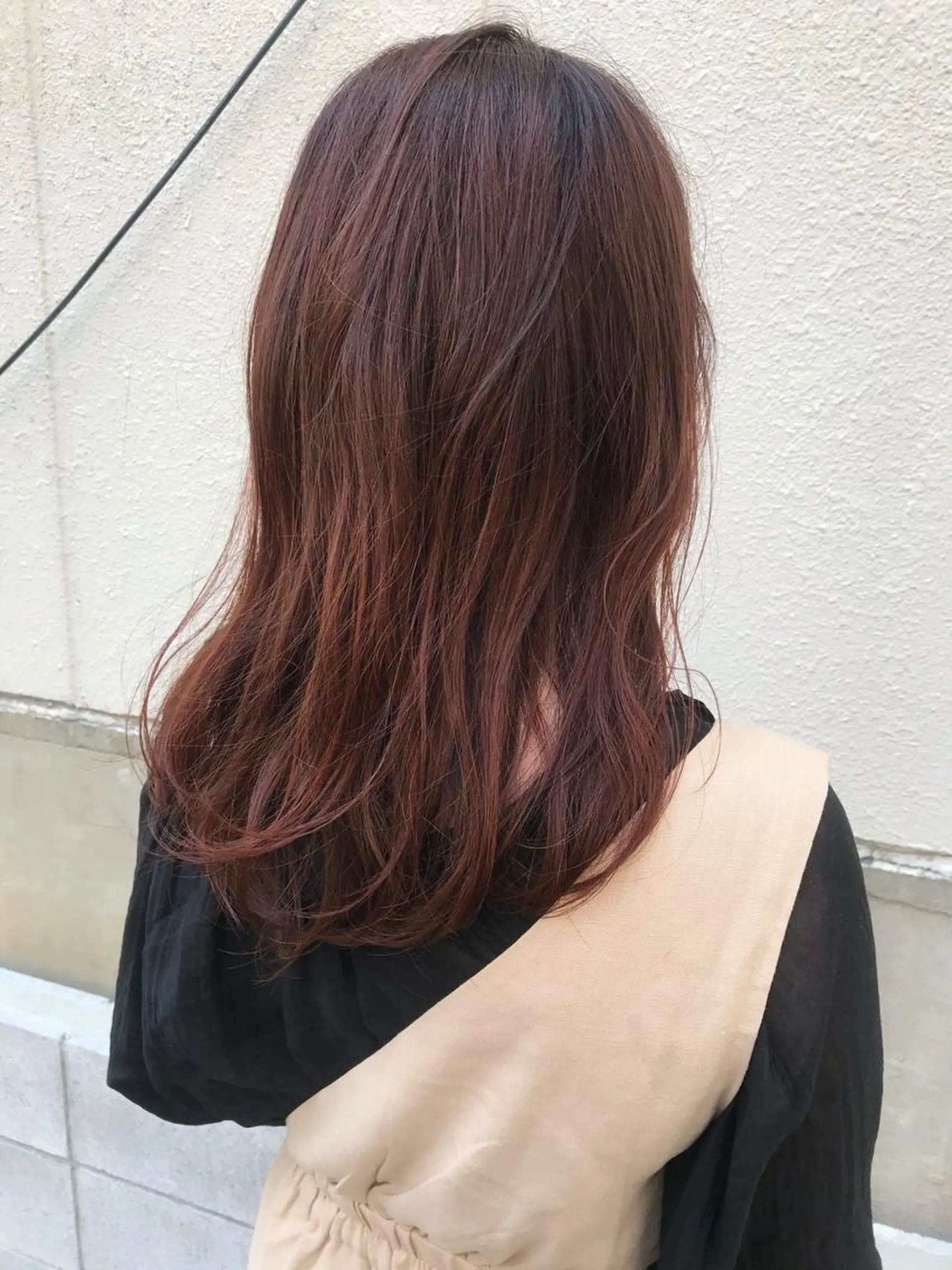 セミロング アッシュ カット ヘアカラー トリートメント さの あやねのヘアスタイル