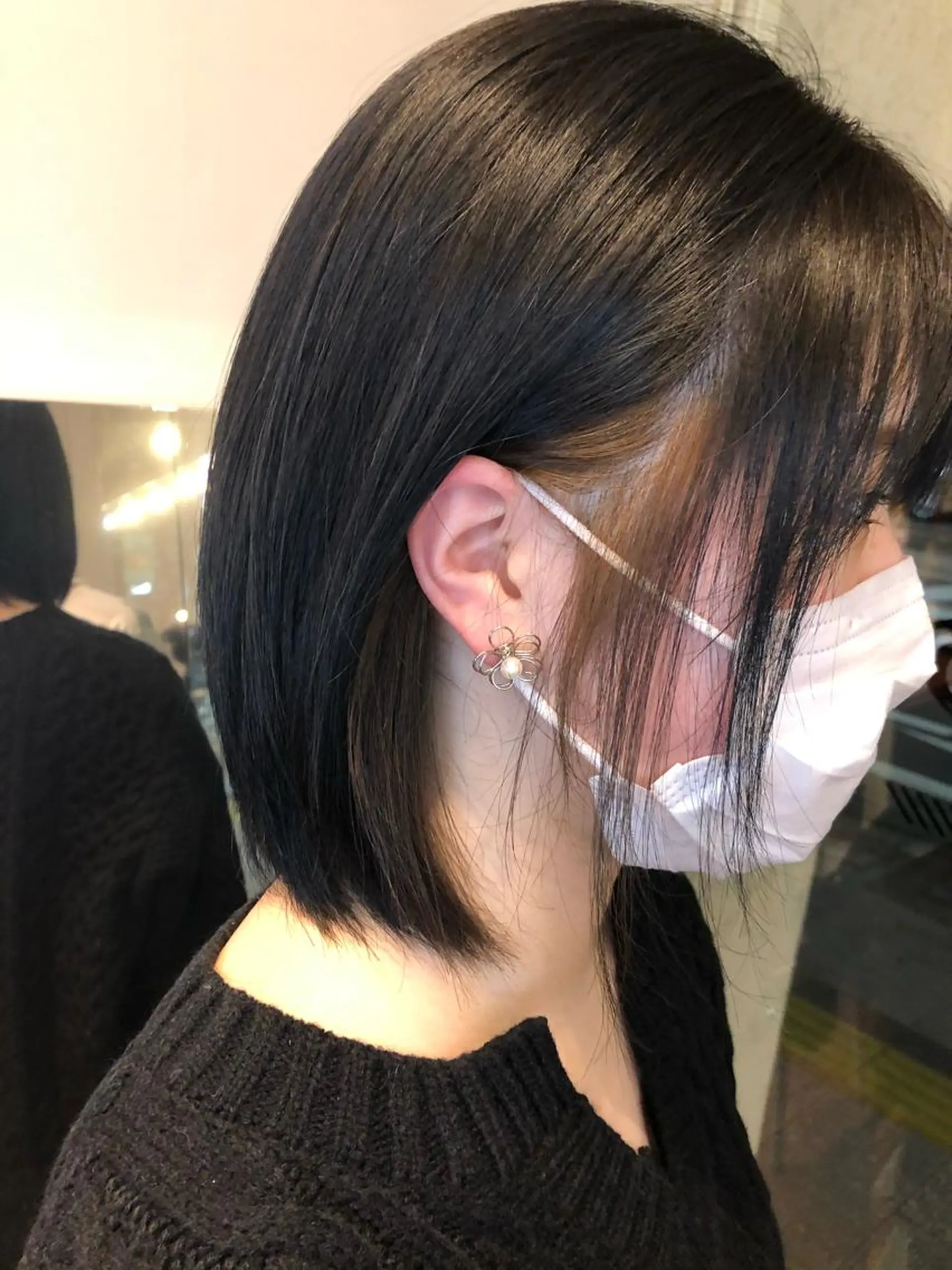 ショート カラー イヤリングカラー ネイビーカラー CoCooN satoshiのヘアスタイル