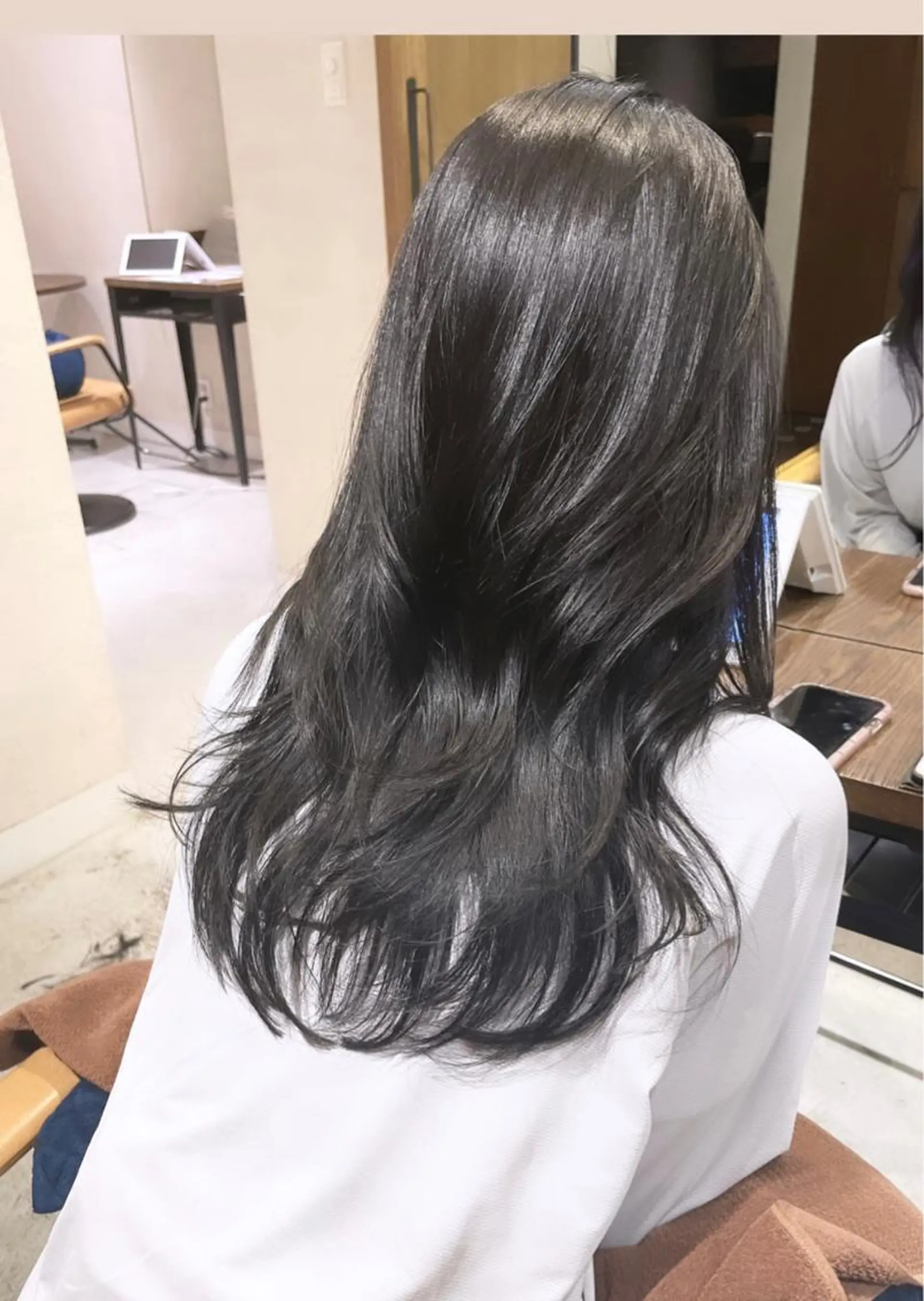 ロング レイヤーカット カット ヘアカラー ガレリアエレガンテ栄店所属・ウルフカット/ ハッシュカット/山路のヘアスタイル