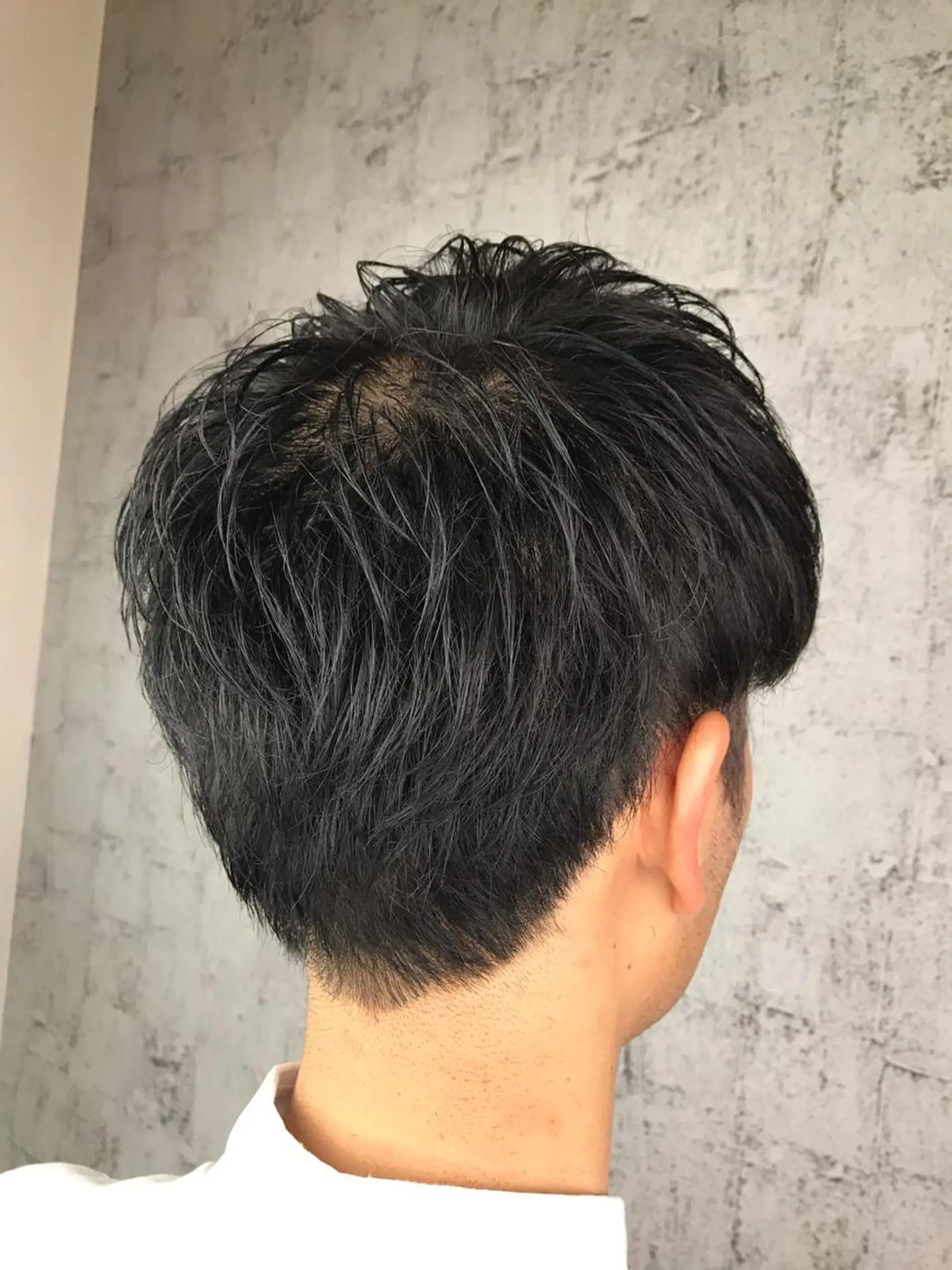 ミディアム メンズ 小島 健太郎のヘアスタイル