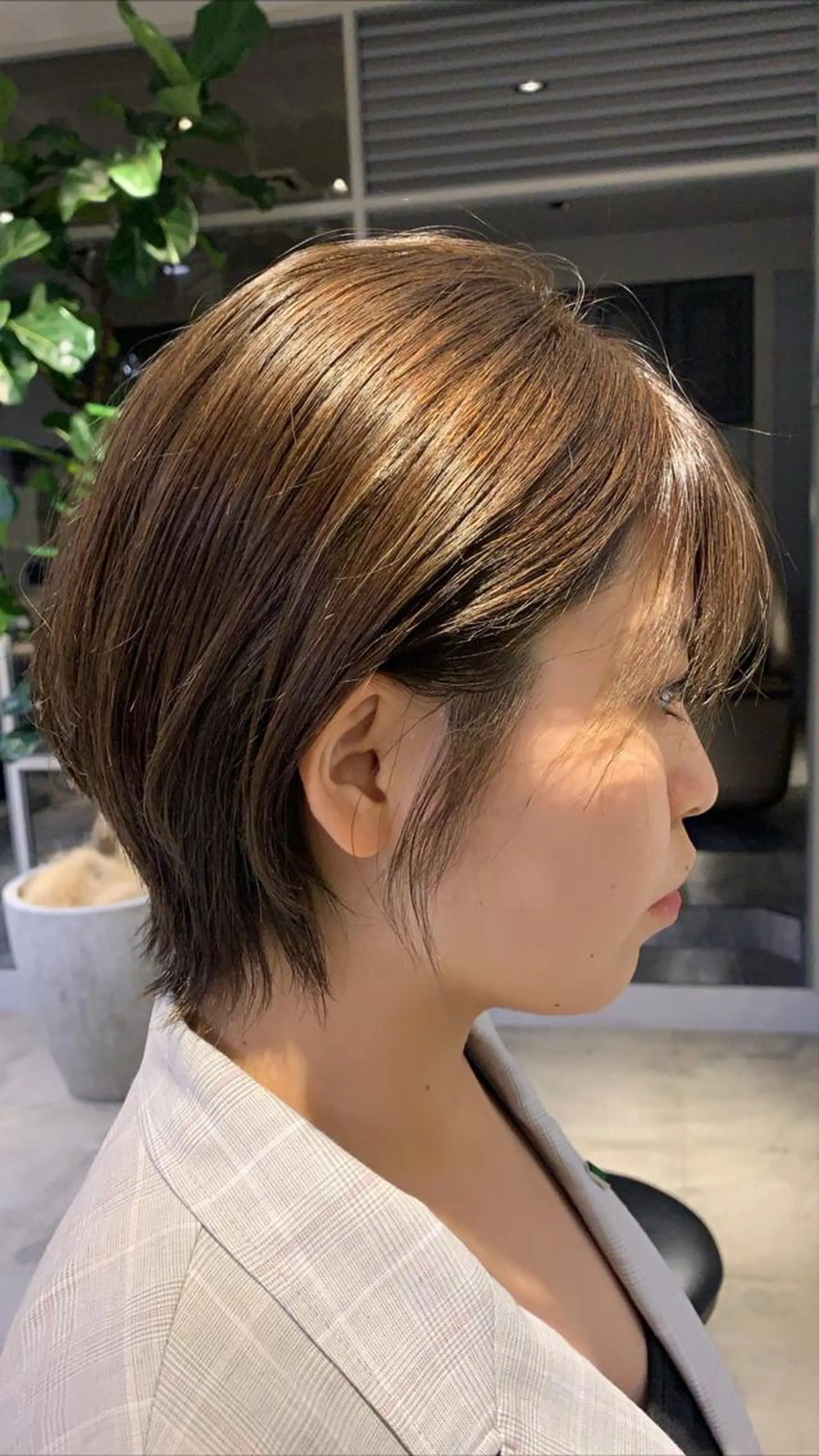 カラー ベージュカラー ハイライトカラー ホワイトベージュ 鈴木 真司のヘアスタイル