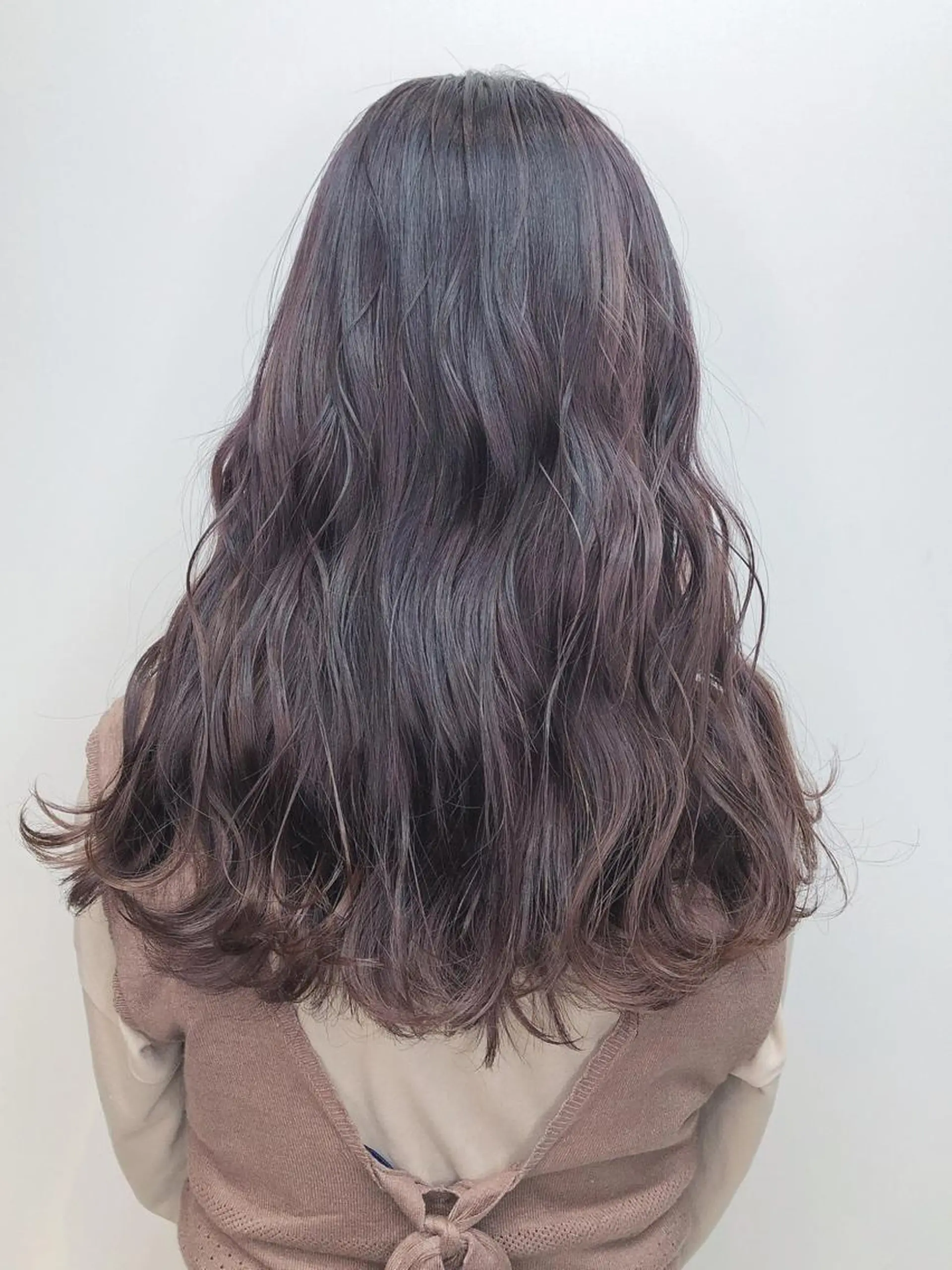 ロング カラー 韓国🩵海外ヘア 宮川華奈のヘアスタイル