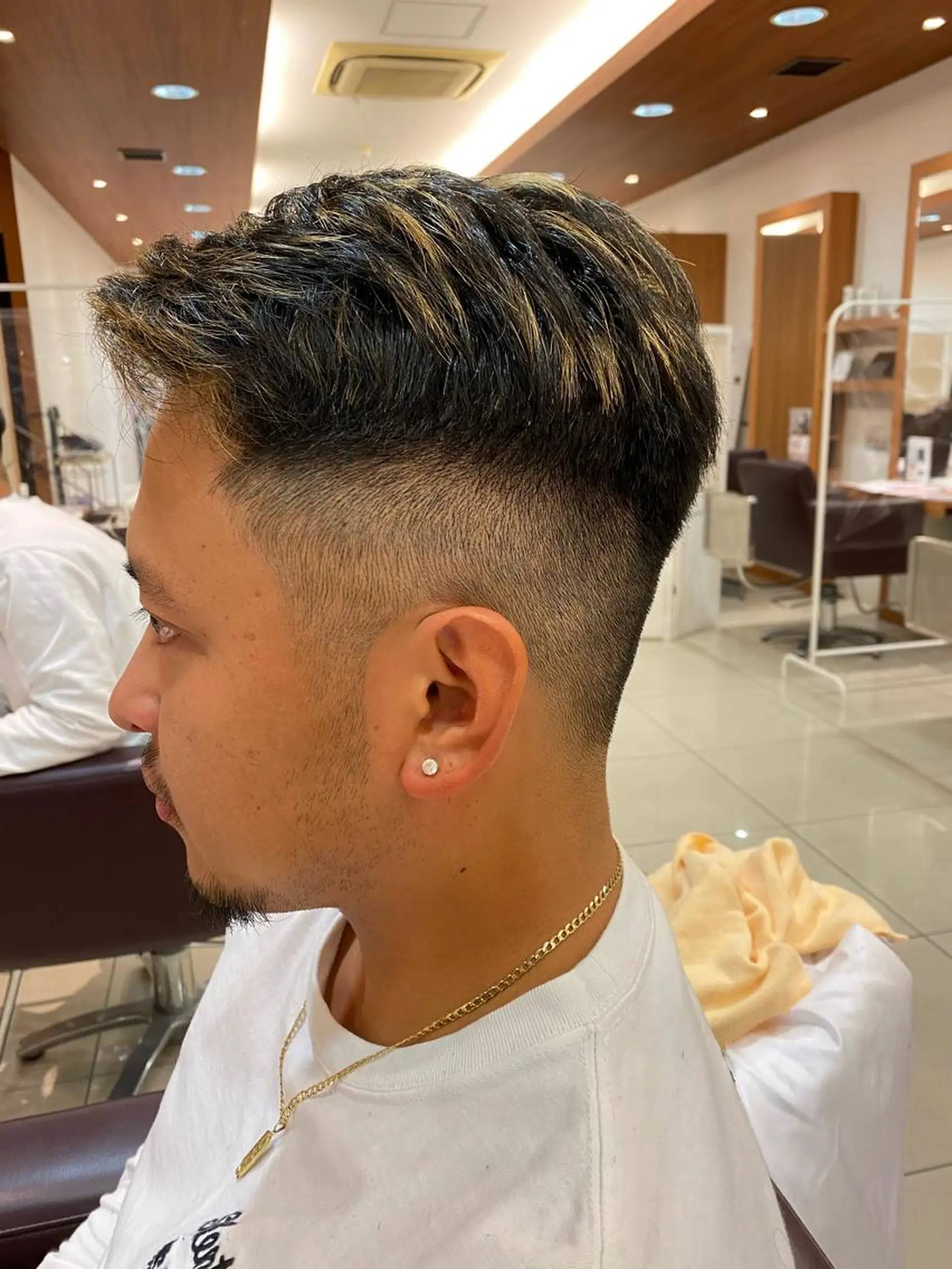 ショート ハイライト 【店長】 ワンシーのヘアスタイル