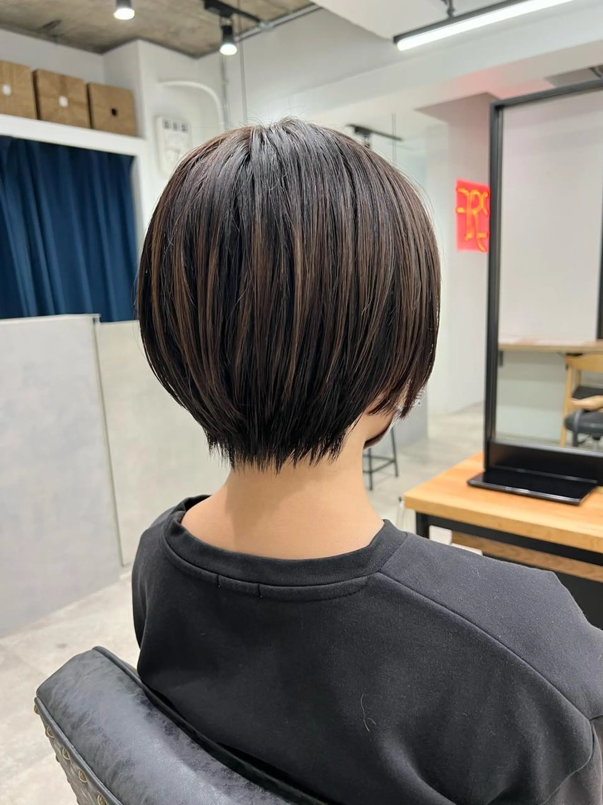 ショート カラー カット ショート&ボブ✂️ 宮島 祐太のヘアスタイル