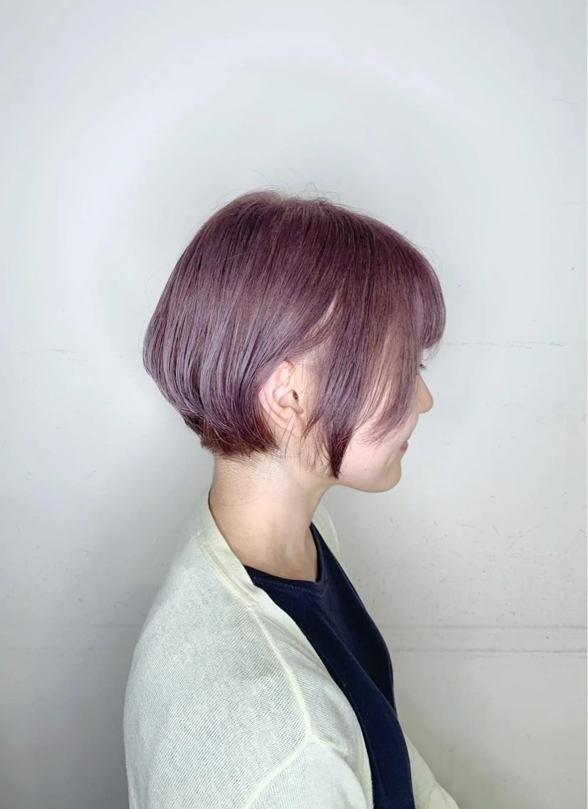 ミディアム カラー ヘアアレンジ ブリーチ 透明感カラー パープルカラー 🌿‬ ܸAir 透明感🌱西村知佳のヘアスタイル