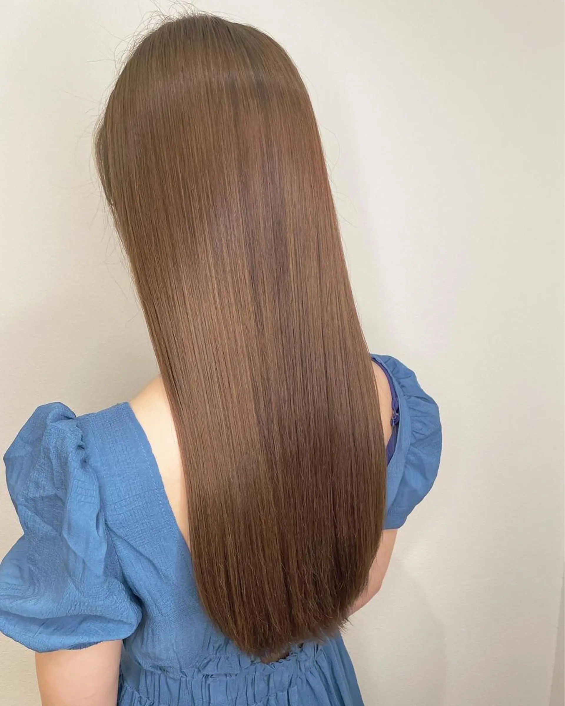 ロング カラー アッシュ 外国人風カラー レイヤーカット トリートメント トリートメント 河合秀明/ハイライト /インナーカラーのヘアスタイル