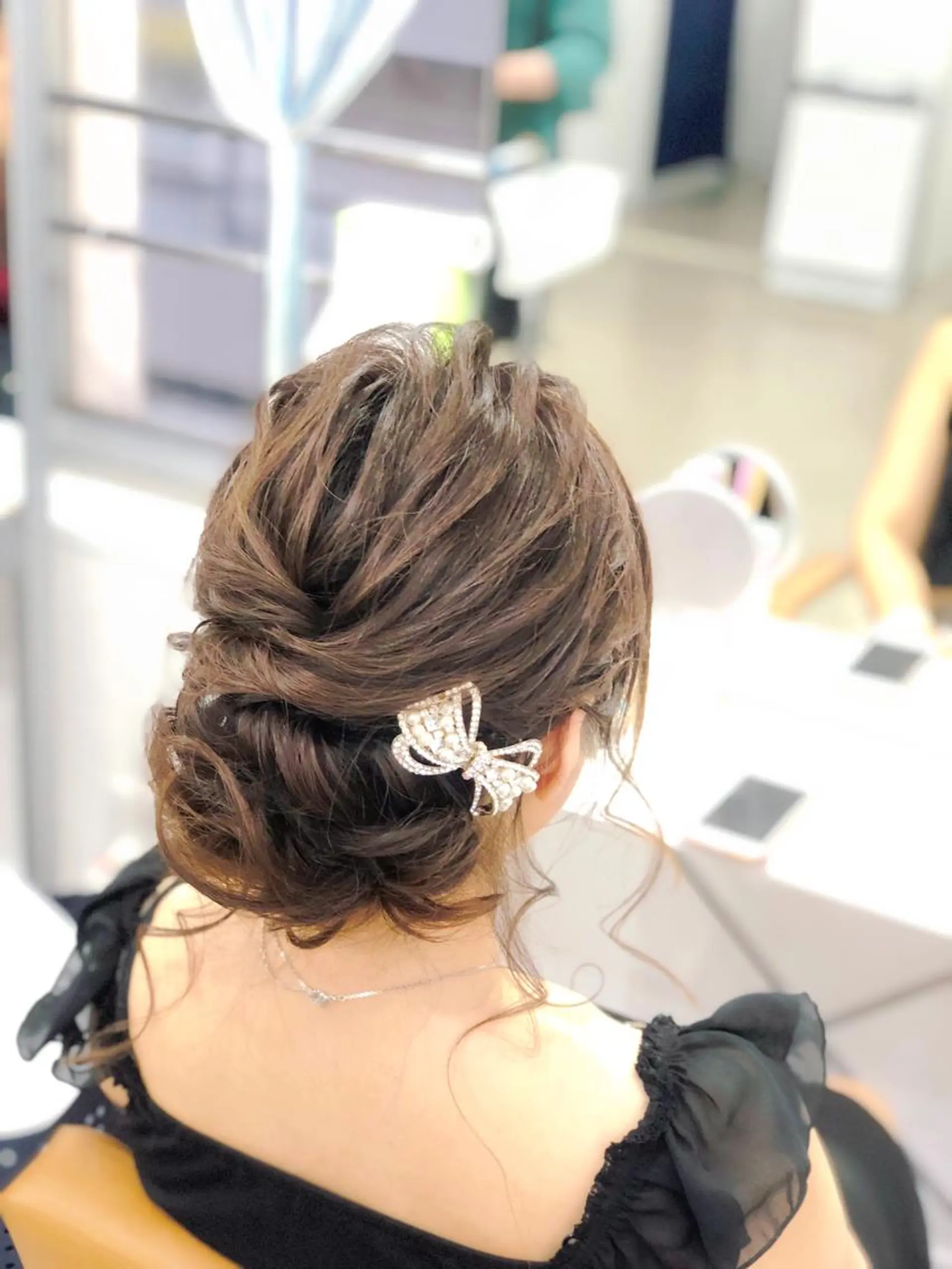 セミロング laera 佐藤のヘアスタイル