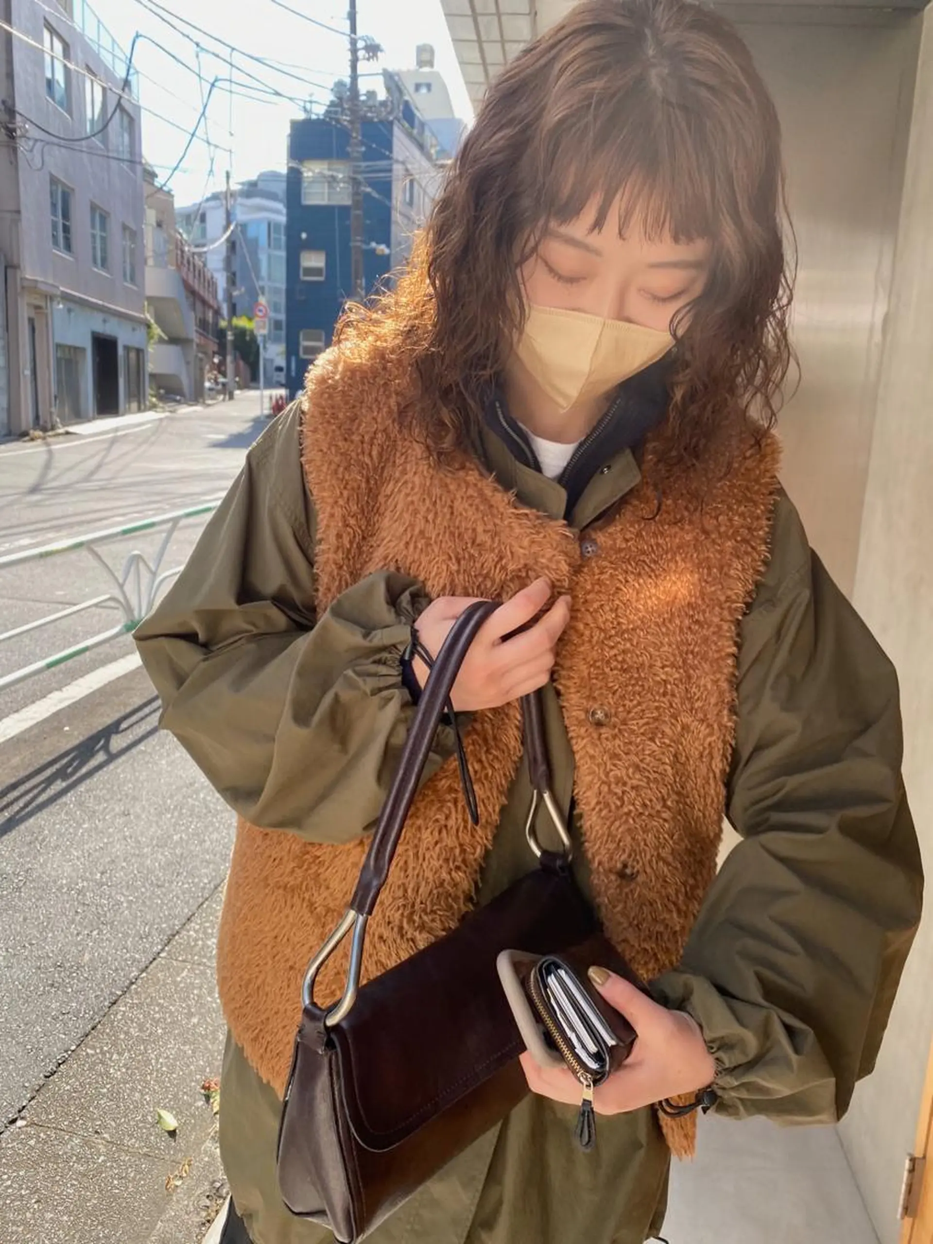 ミディアム パーマ ヘアアレンジ ミディアムレイヤー ミディアムパーマ レイヤーカット スパイラルパーマ カット パーマ トリートメント ヘアセット stand所属・ニュアンスヘア🌔 nanakoのヘアスタイル