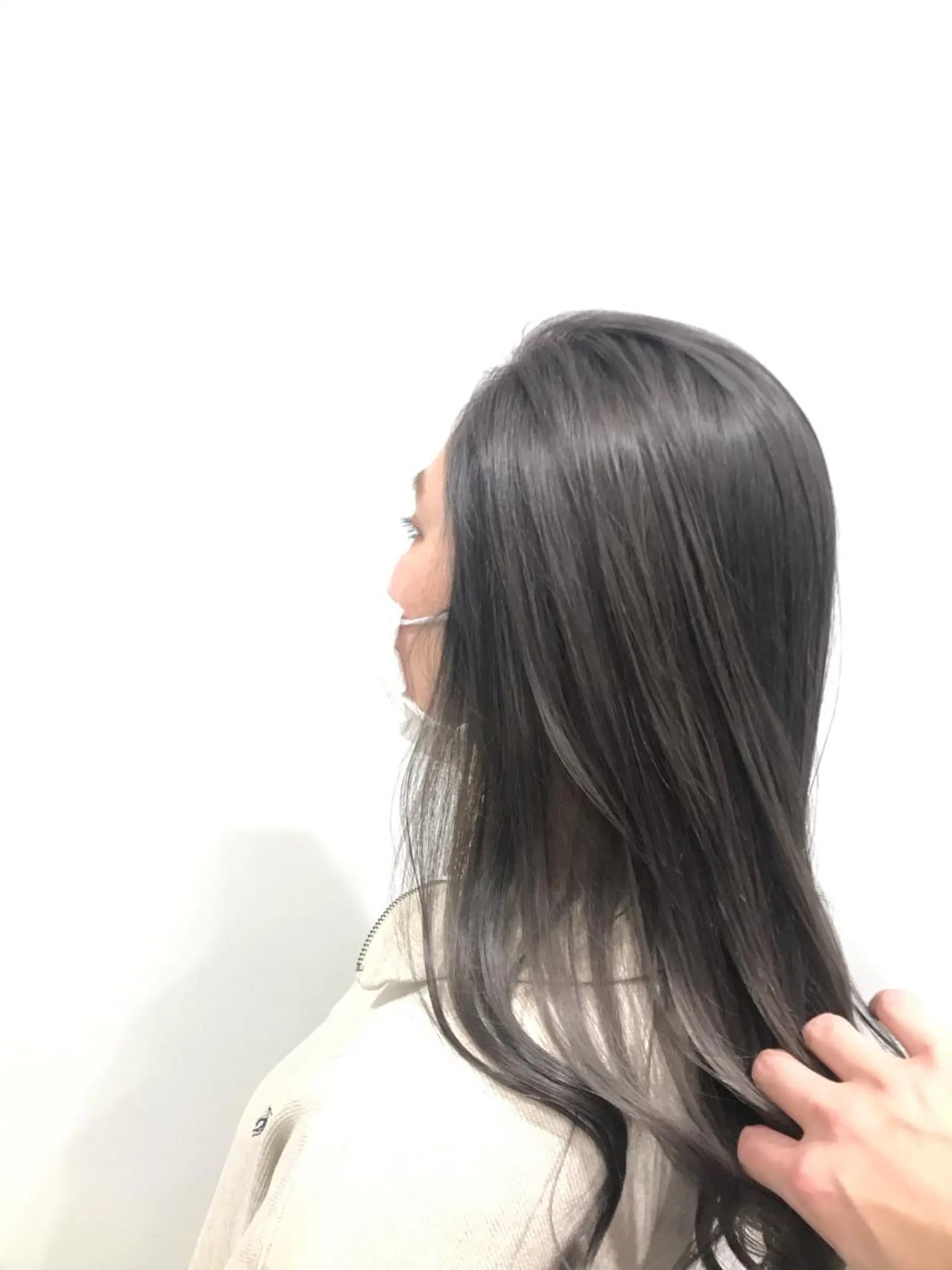 セミロング ヘアカラー 下條 真のヘアスタイル