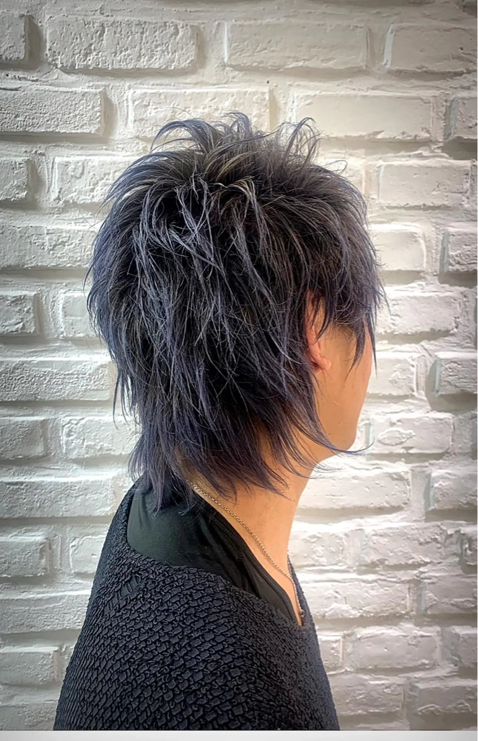 ショート カラー メンズ メンズブリーチ メンズハイトーン ブリーチ ブルーカラー ブルージュ ヘアカラー トリートメント 【デザインカラー】 粥川佳日望のヘアスタイル