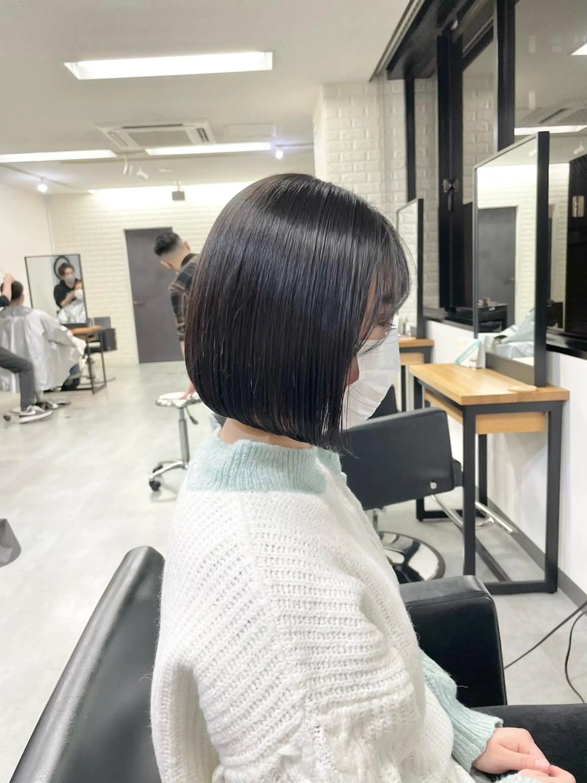 ミディアム ボブ 顔周りカット ハイライト 髪質改善 韓国風ヘア 新宿/韓国レイヤー/ 髪質改善/佐藤航のヘアスタイル