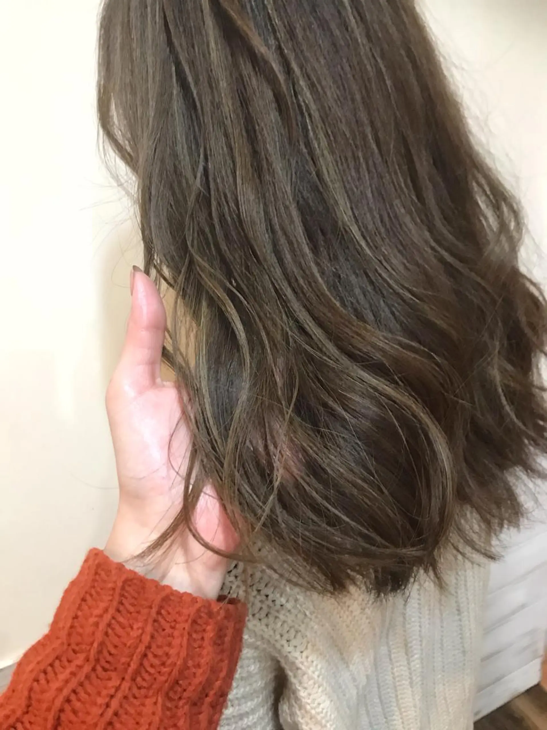 ロング カラー ヘアアレンジ アッシュ ベージュカラー ヘアカラー まつげと美容室/ 個室/瀬戸 一菜のヘアスタイル