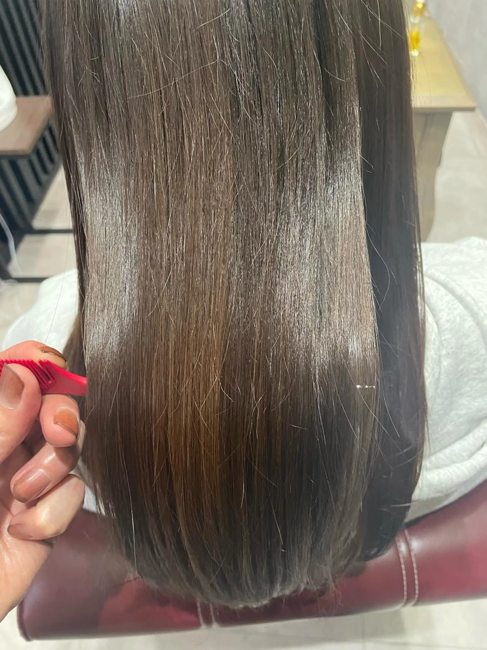 セミロング ROSSO ✂︎officialのヘアスタイル