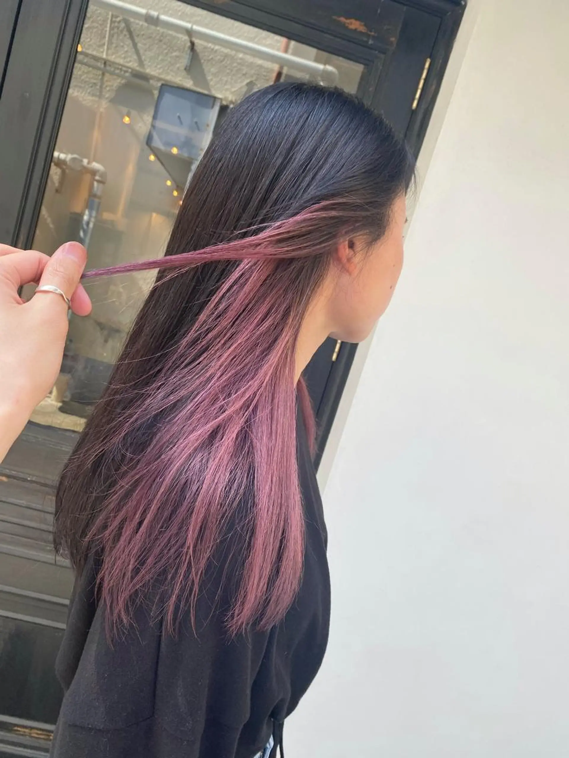 ロング カラー ブリーチ ピンクカラー ヘアカラー トリートメント ヘッドスパ tonari 梅田、中崎町のヘアスタイル