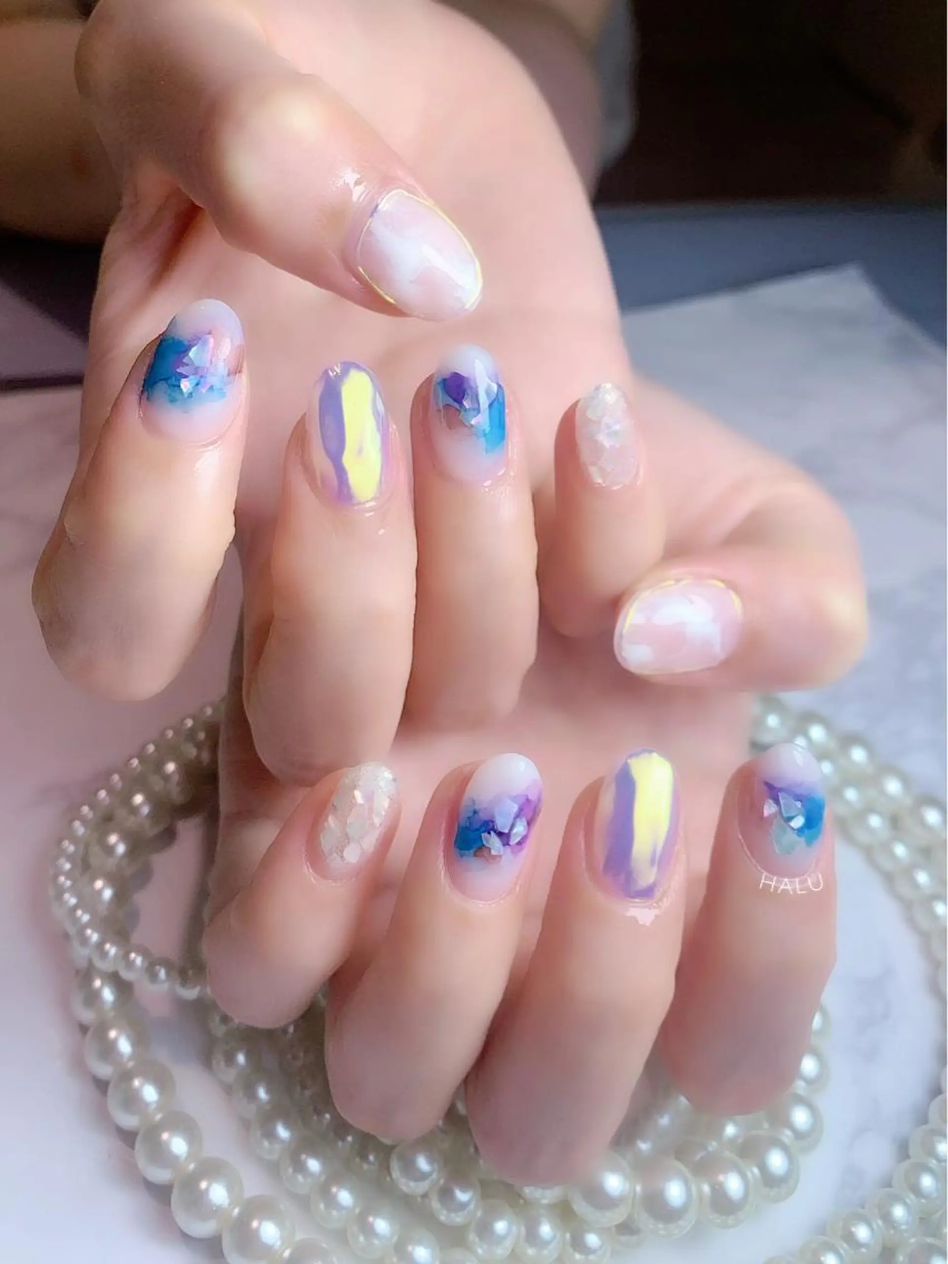 ネイル ニュアンスネイル HALU ハルのネイルデザイン