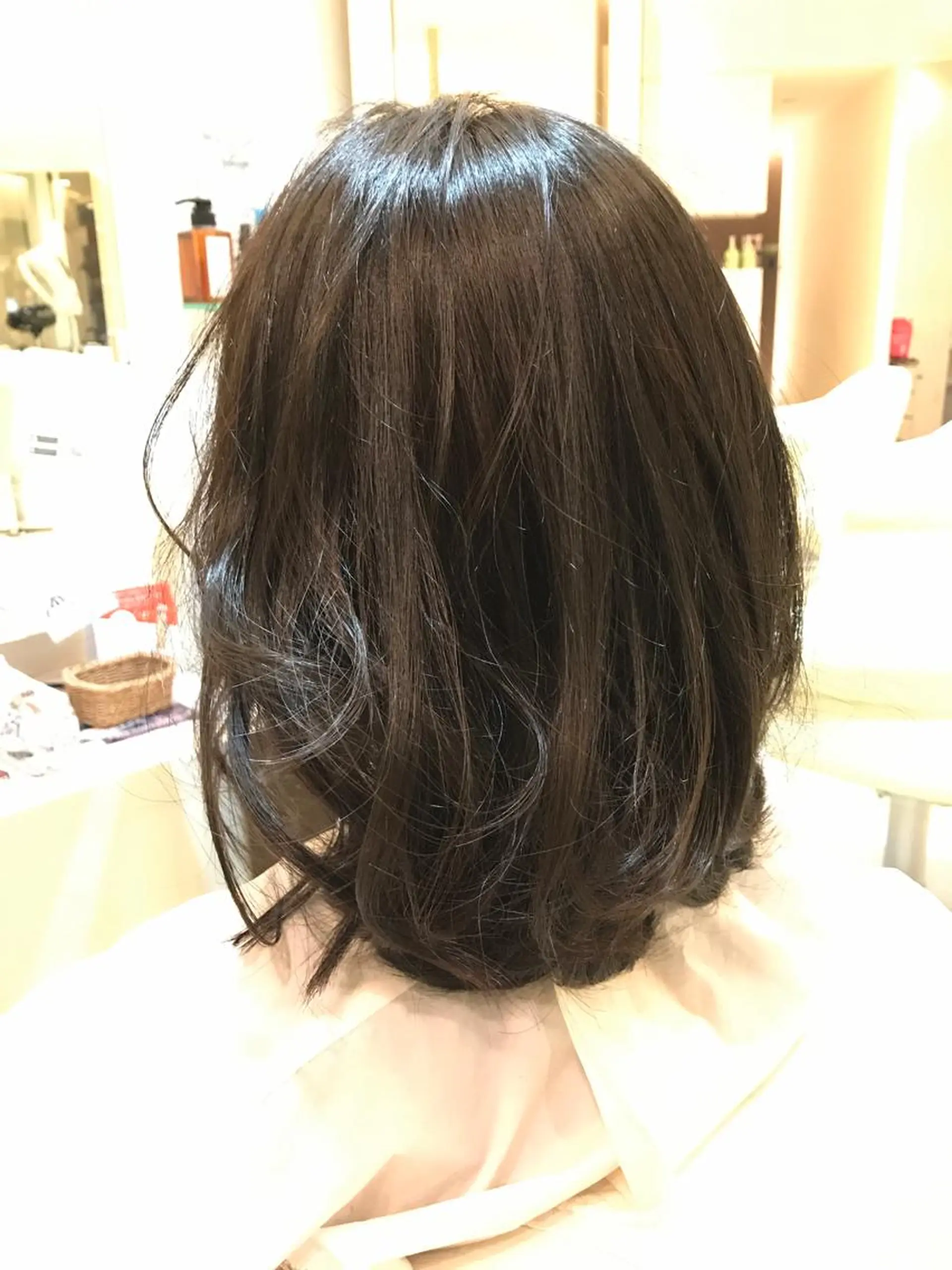 カラー イルミナカラー La fith hair leaf所属・syuyama shinichiのヘアスタイル