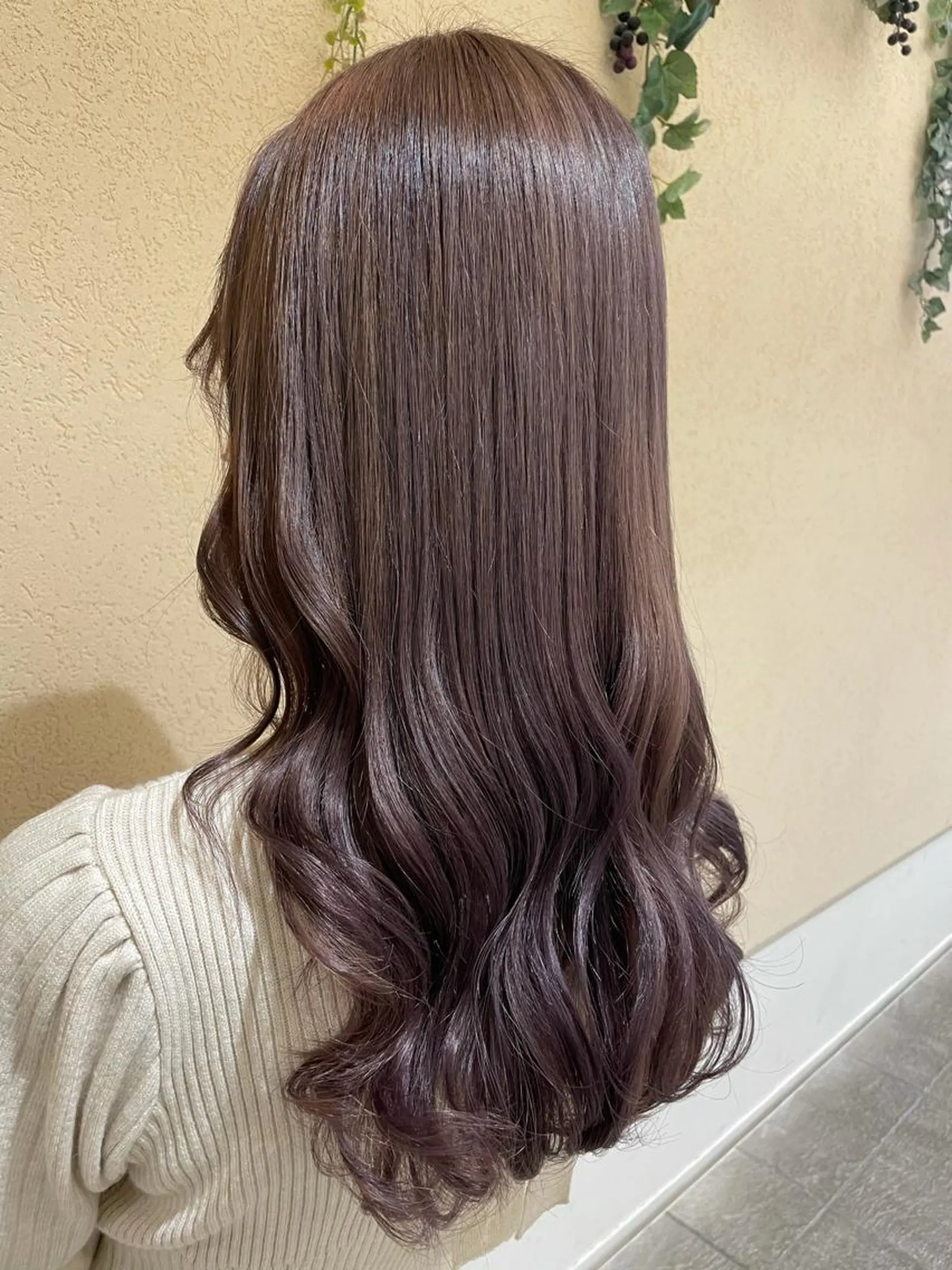 ロング カラー ブリーチ グレージュ ラベンダーカラー ラベンダーグレージュ ラベンダーグレー シャドールーツ美容師 篠原康太のヘアスタイル