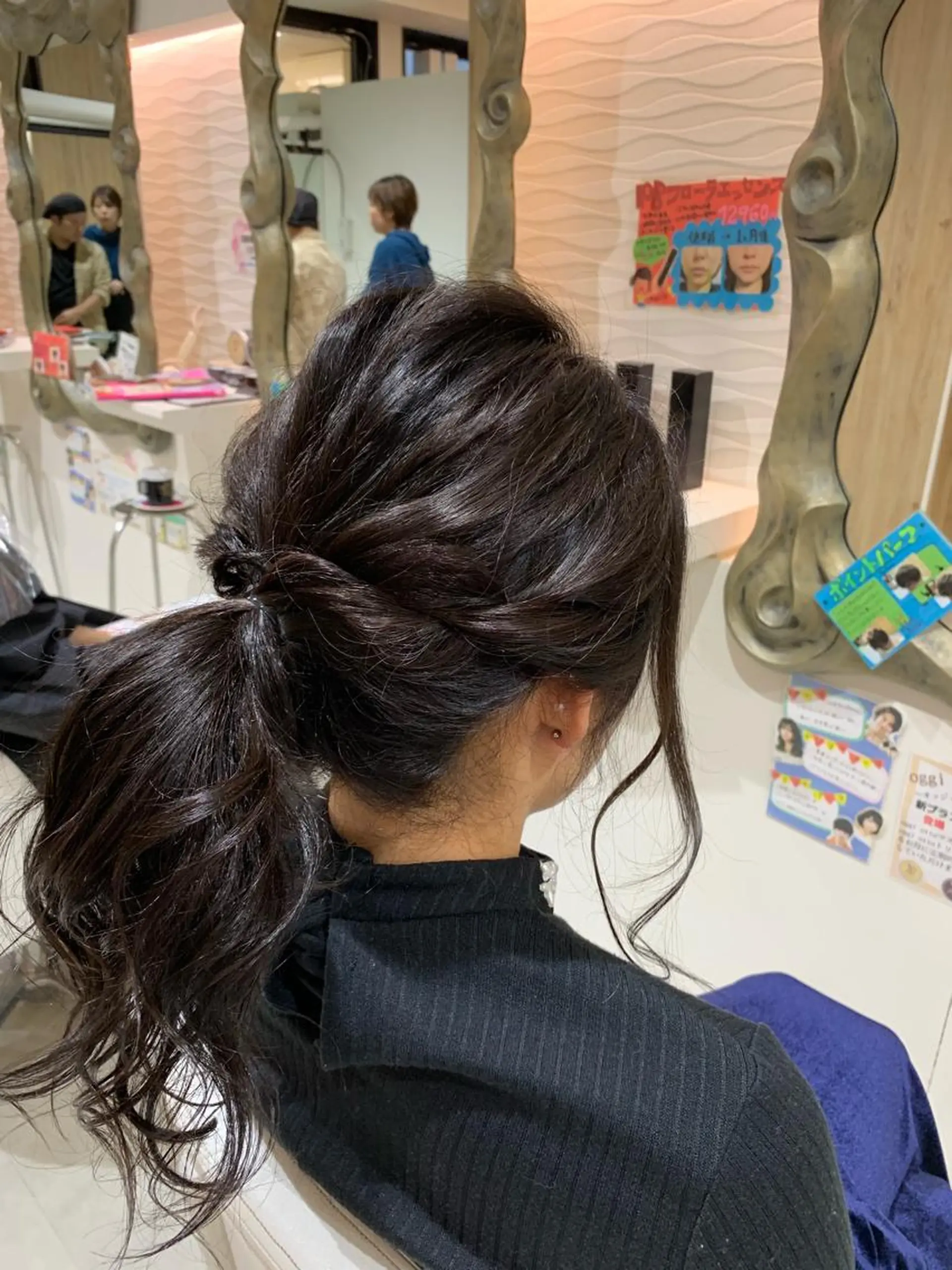 ロング カラー ヘアアレンジ ヘアカラー トリートメント 松吉 純平のヘアスタイル