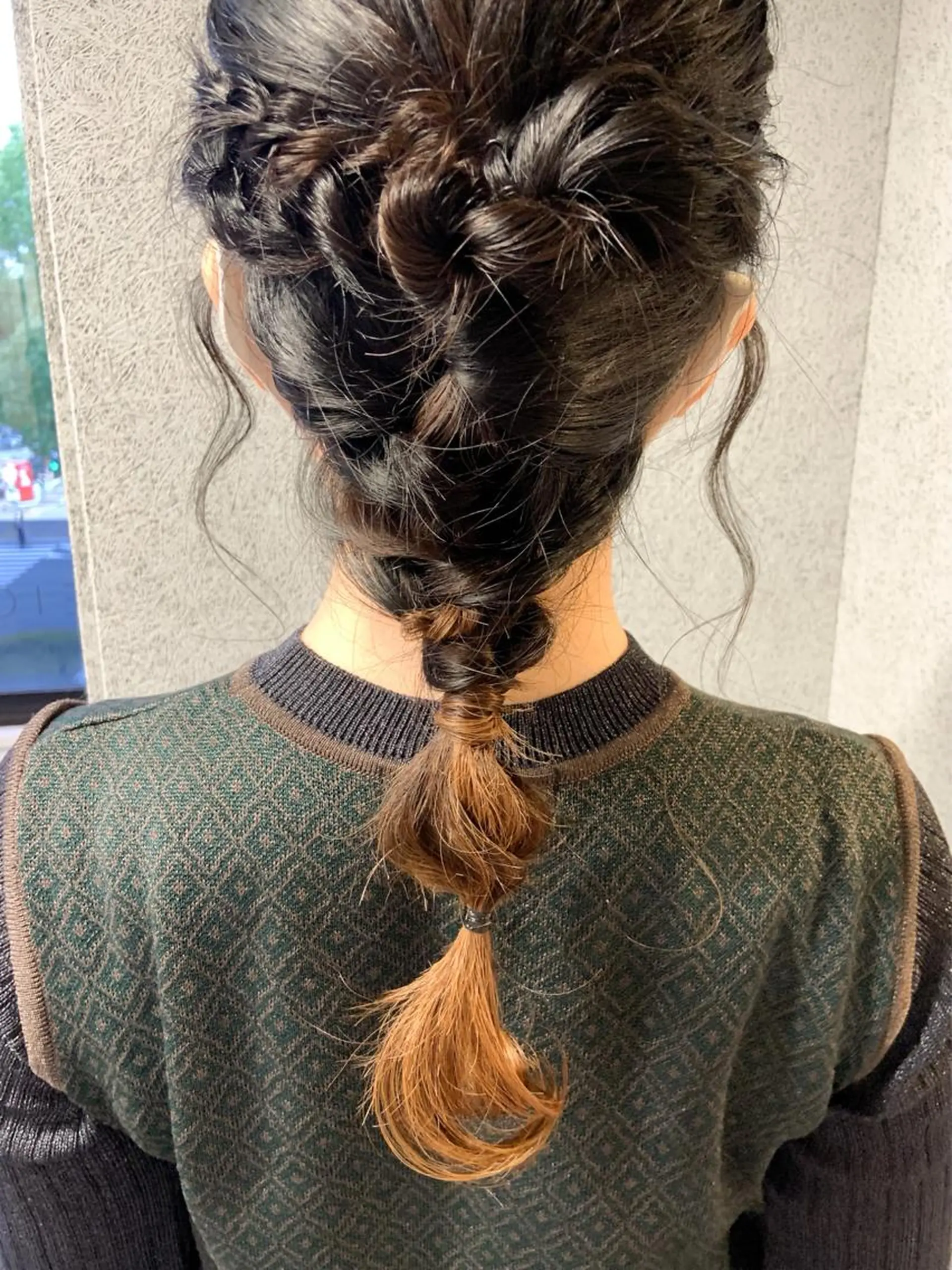 セミロング カラー ヘアアレンジ 流音 【直前割あり】のヘアスタイル
