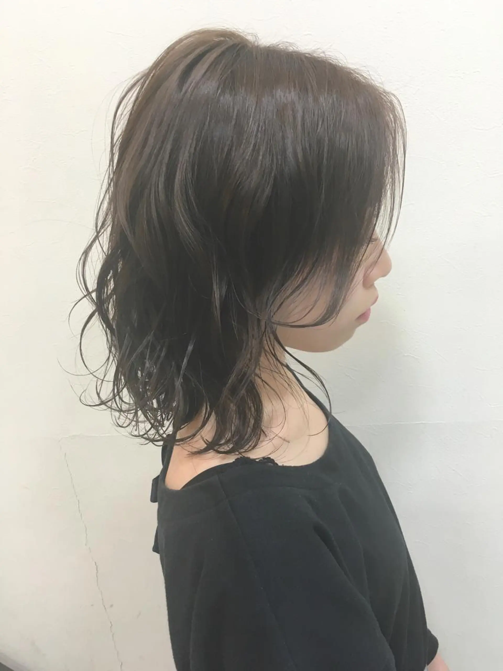 ショート カラー 切りっぱなしボブ アッシュ アッシュグレー ボブ ディレクター ノナカのヘアスタイル