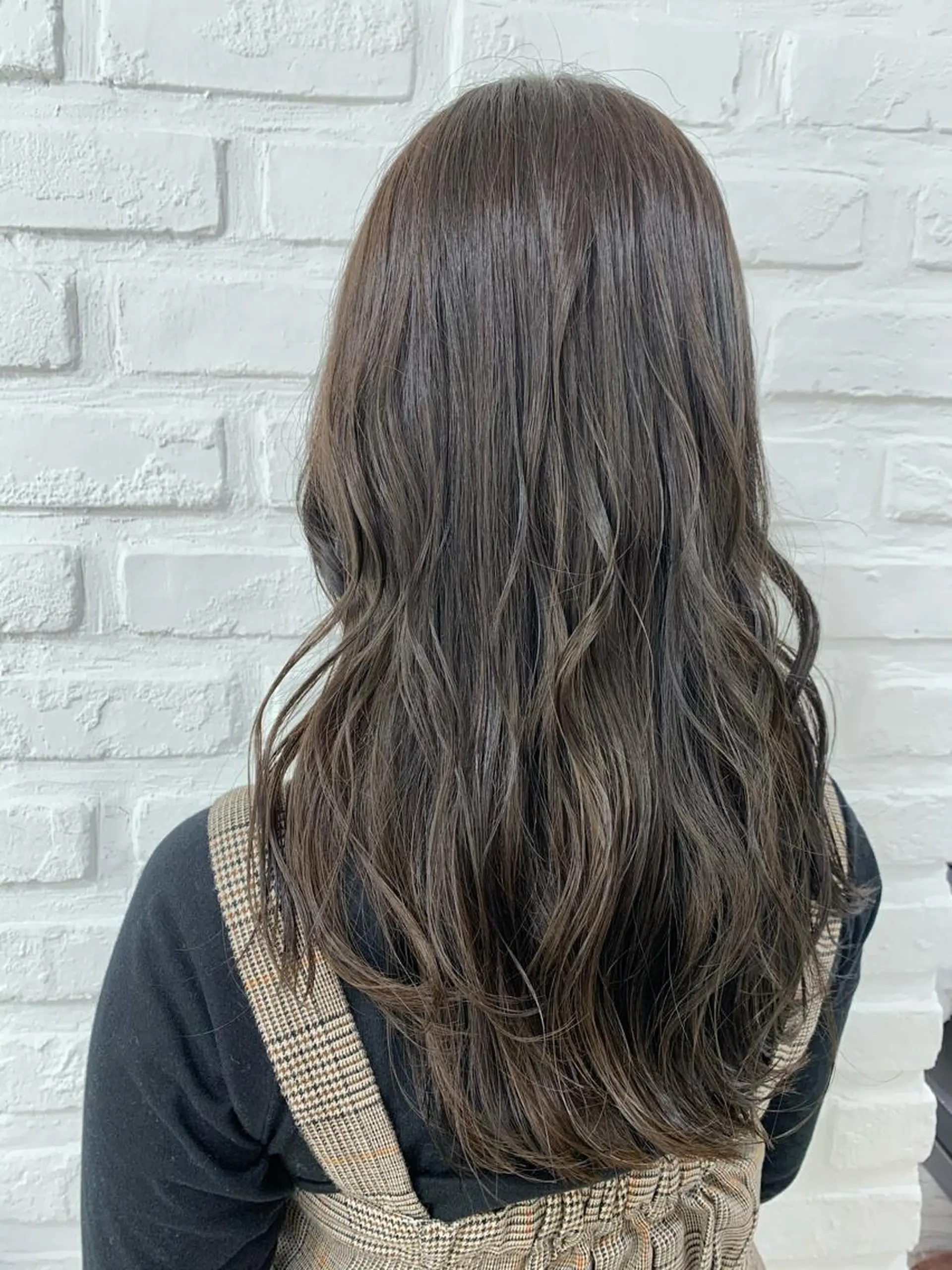 ロング カラー アッシュ メンズ縮毛矯正🦊ハ イトーン　RYOKAのヘアスタイル