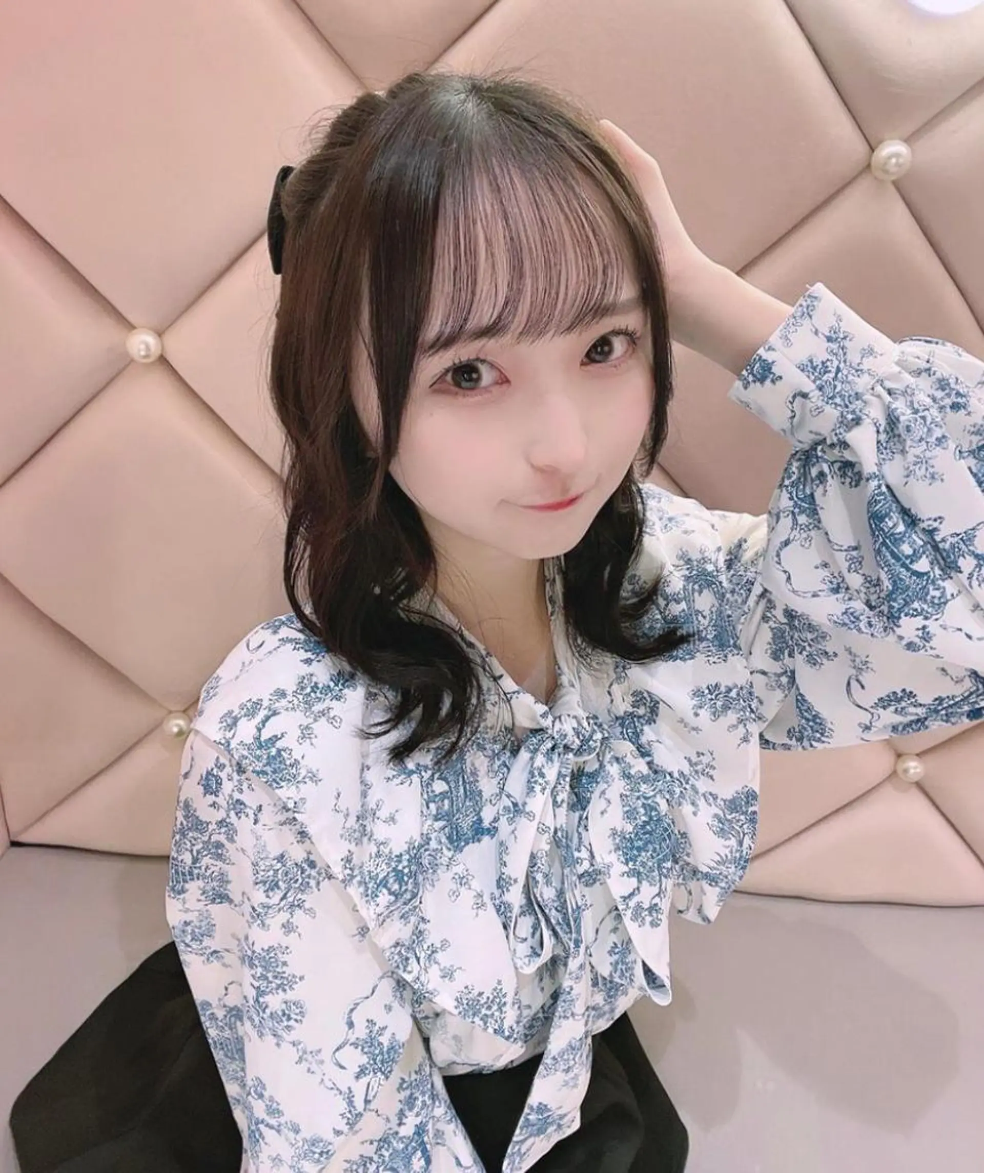 ミディアム ヘアアレンジ ハーフアップ ヘアセット 🎀ふわふわアイドル ヘアメ🎀AYANEのヘアスタイル
