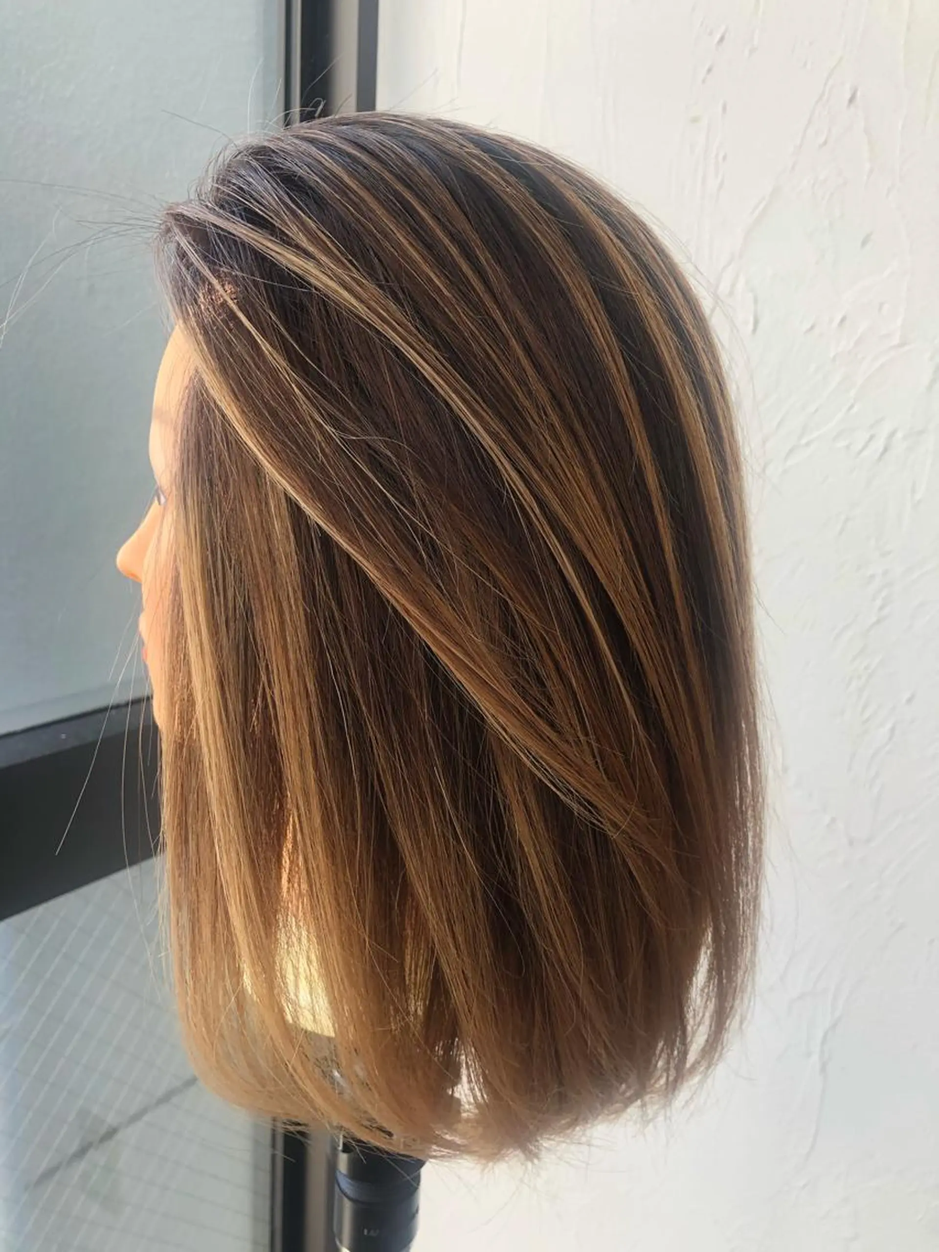 ミディアム カラー カット ヘアカラー トリートメント ヘアセット 髪質改善&ブリーチ 伊勢 祐一郎のヘアスタイル