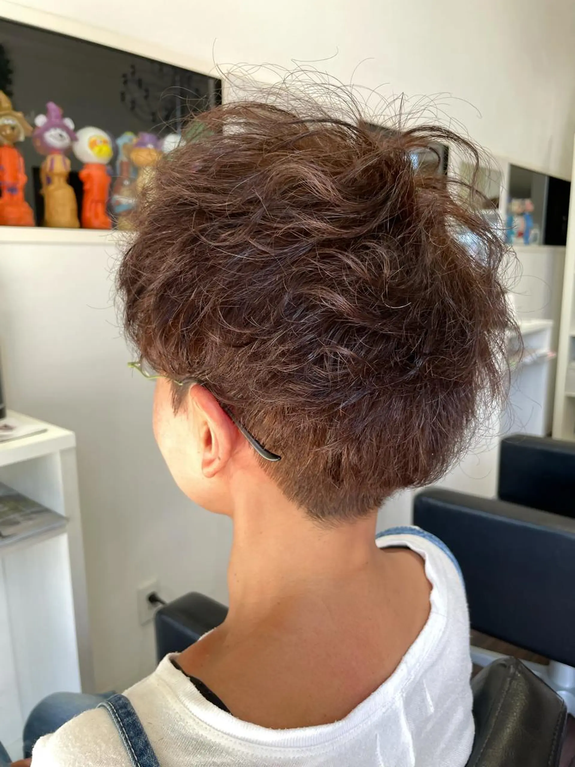 ショート カット ヘアカラー パーマ トリートメント SHINYA シンヤヘアーズのヘアスタイル