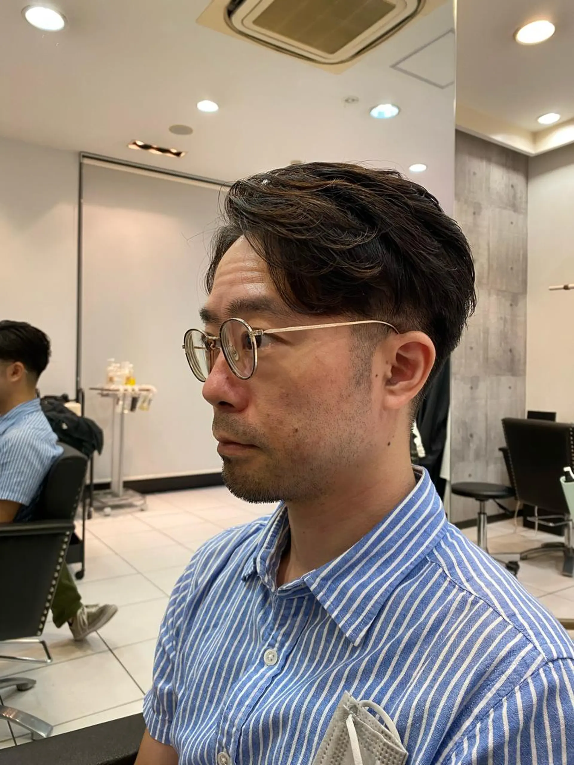 ミディアム CHIC 蘭のヘアスタイル