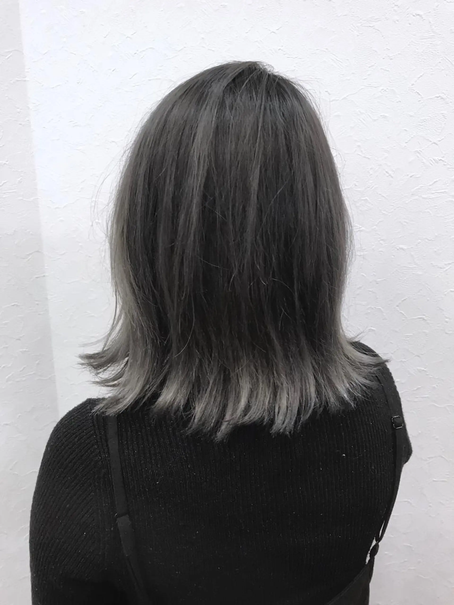ショート カラー ブリーチ ボブ 外ハネヘア ていねい技術No.1 🌈諏訪 健太のヘアスタイル