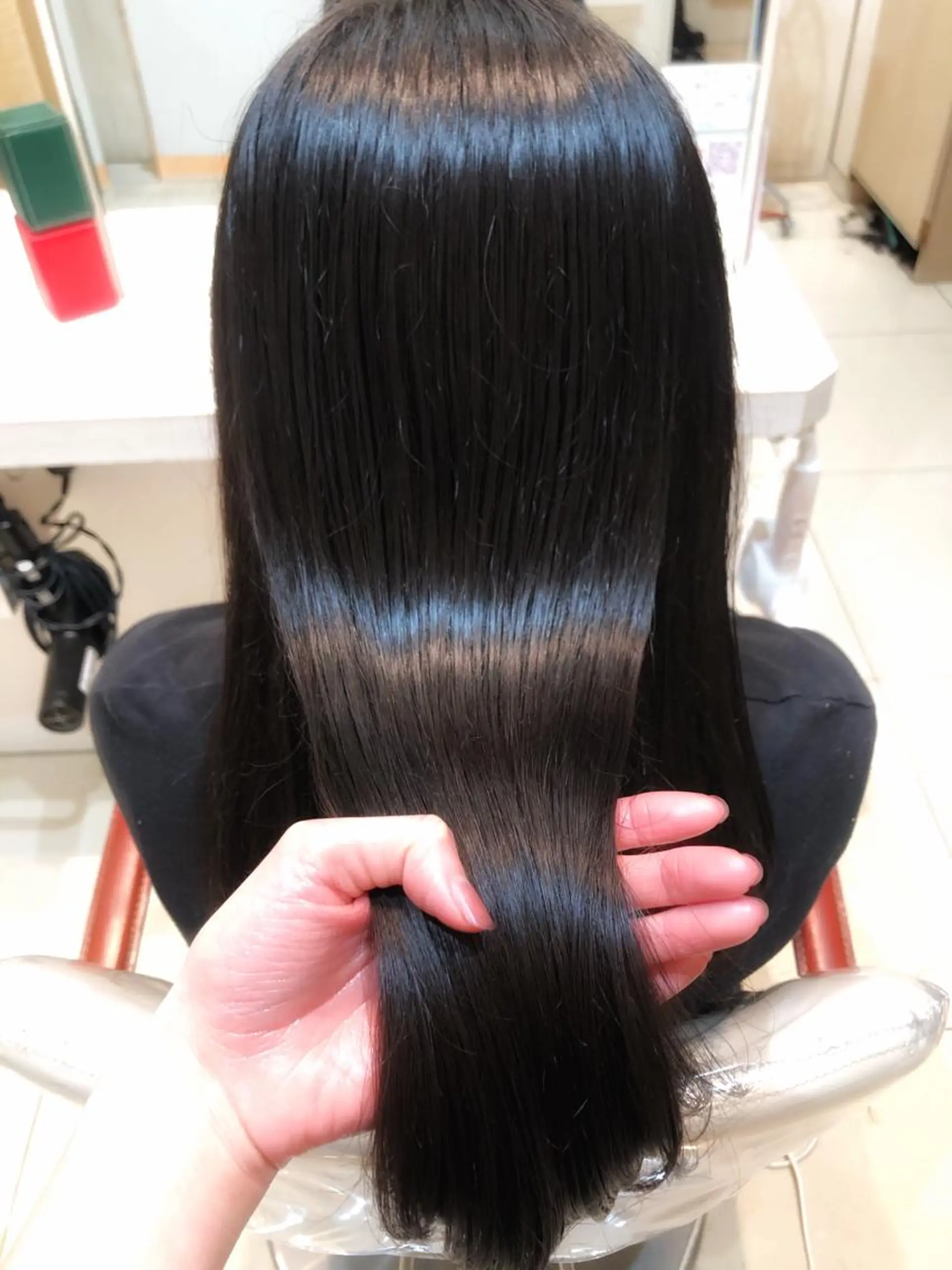 セミロング パーマ はだゆうき @hadadan08のヘアスタイル