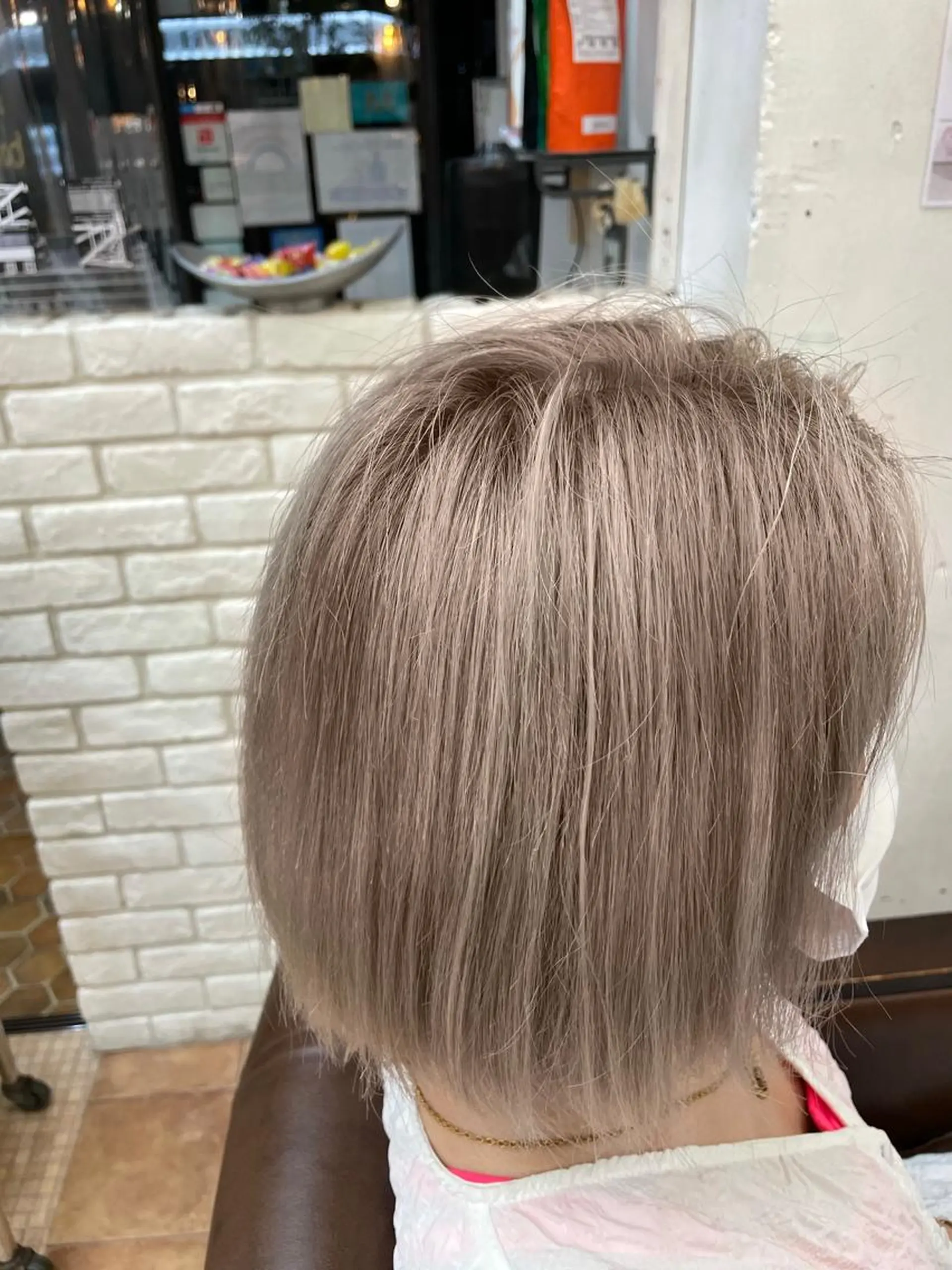 ミディアム カラー ブリーチ メンズパーマ 本多のヘアスタイル