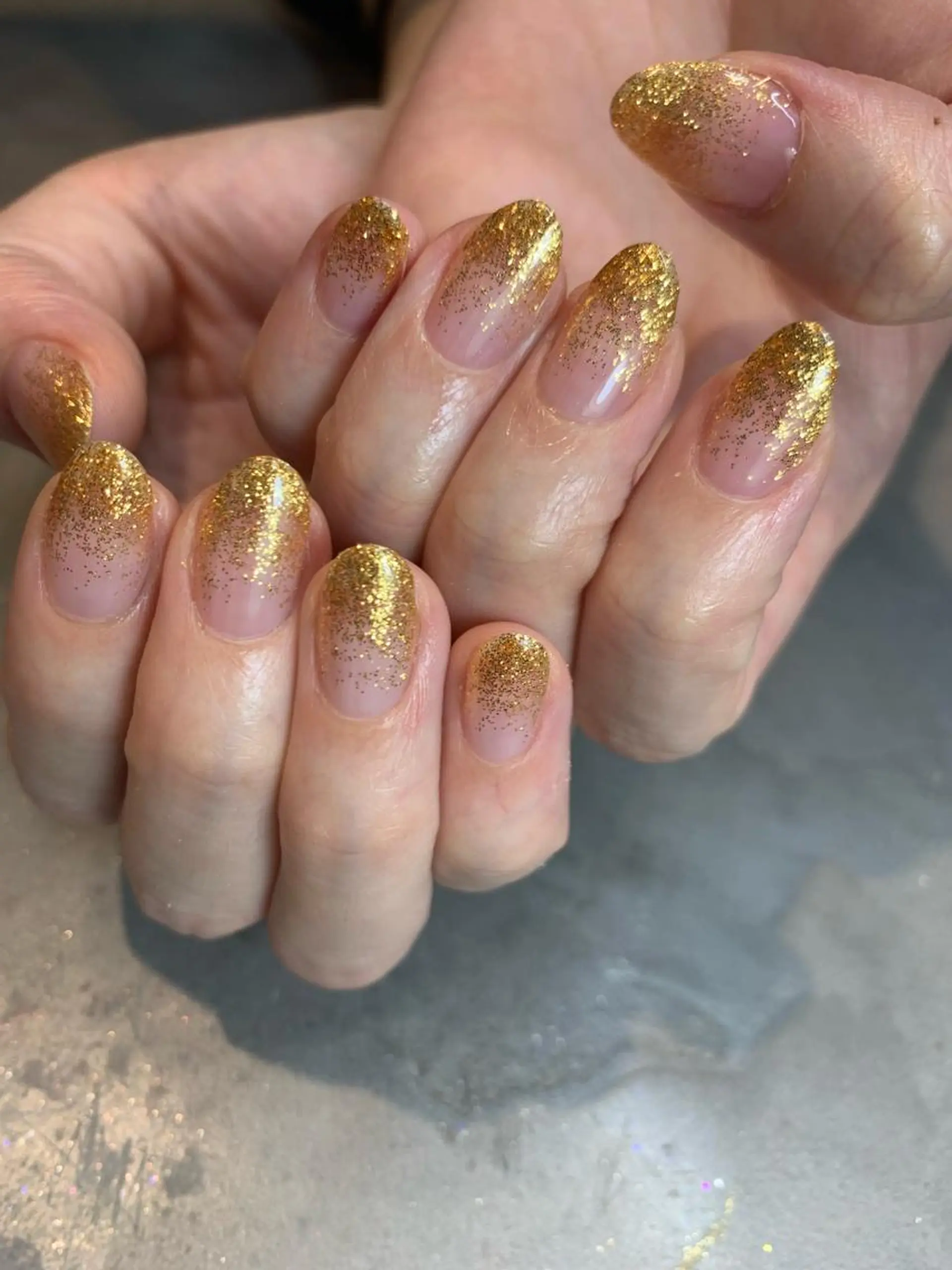 ネイル ハンドネイル ハンドケア アトリエ・マリス所属・福与 美幸のネイルデザイン