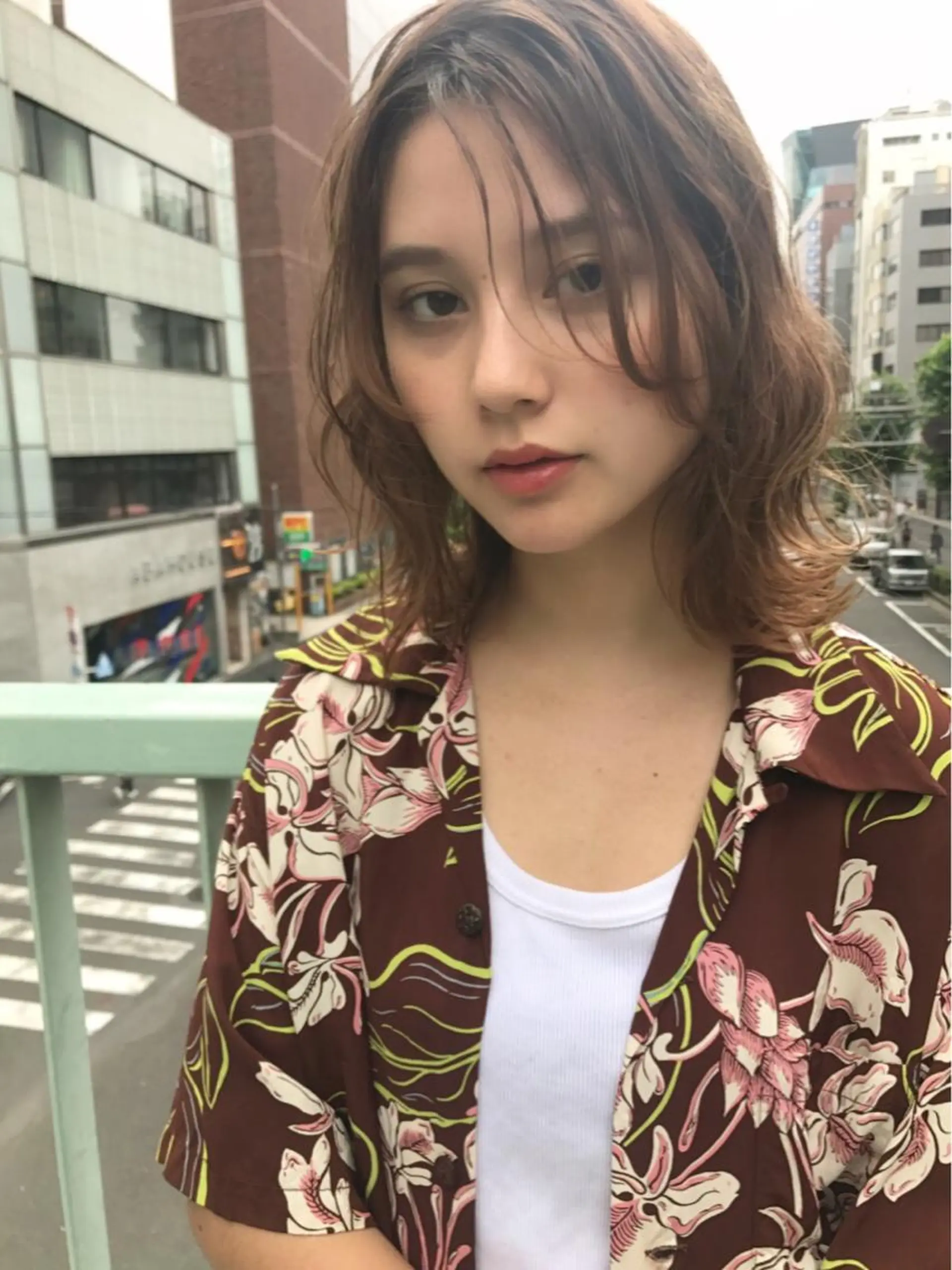 ミディアム 外ハネヘア 🌈透明感カラー🌈 ✨飛田　ケイのヘアスタイル