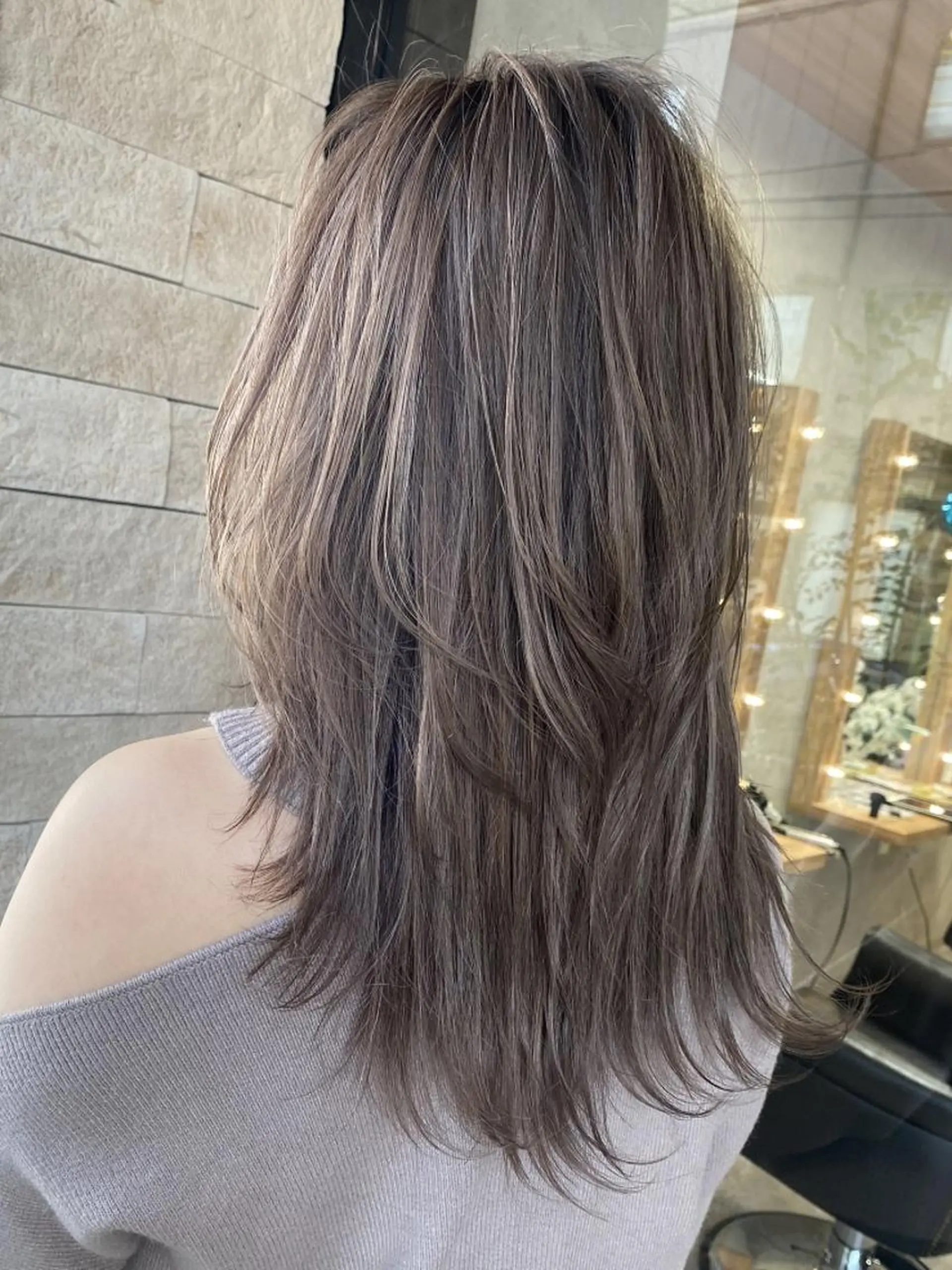 ミディアム カラー アッシュ ブリーチ ピンクカラー ピンクアッシュ ヘアカラー トリートメント RIENS♡xrea 山本優舞のヘアスタイル