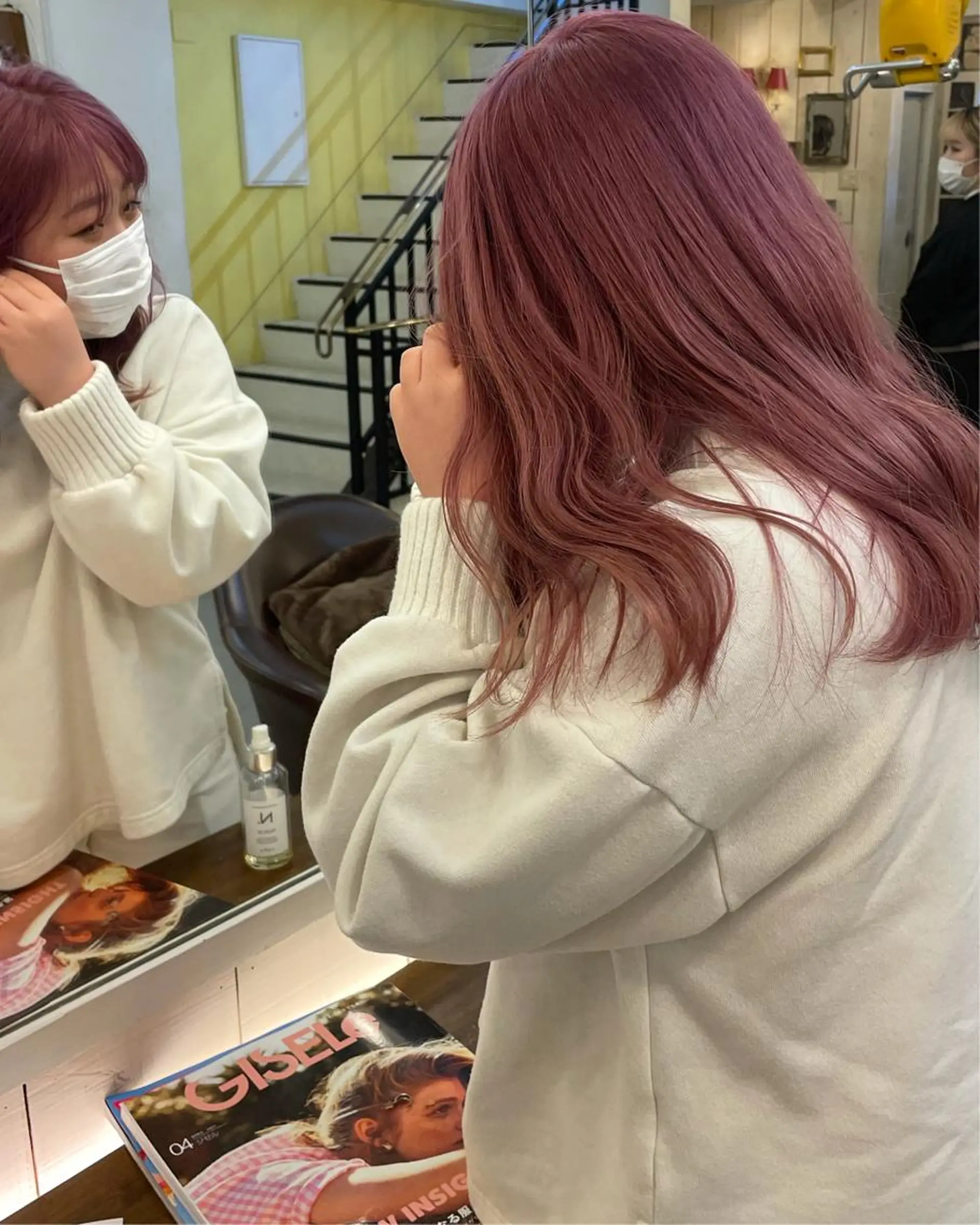 セミロング カラー ブリーチ カット ヘアカラー トリートメント TO C所属・ボブ/ミディアム RIONAのヘアスタイル