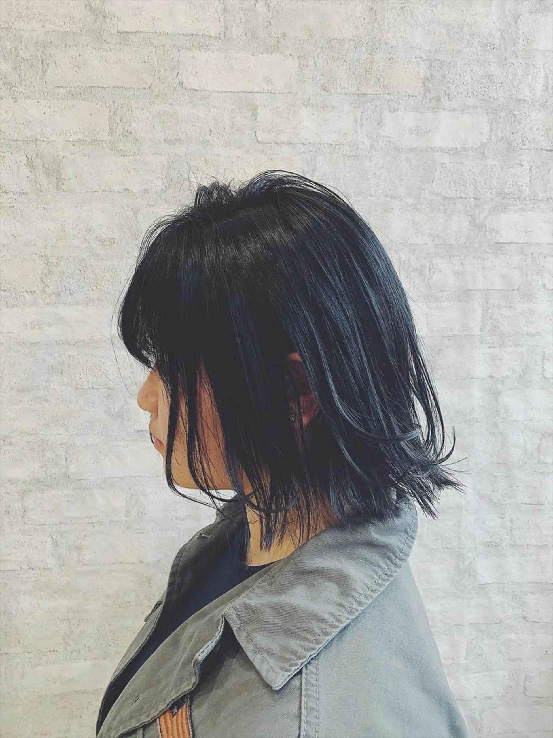ショート カラー ブルーカラー ブルーグレー ハイトーンカラー RYUのヘアスタイル