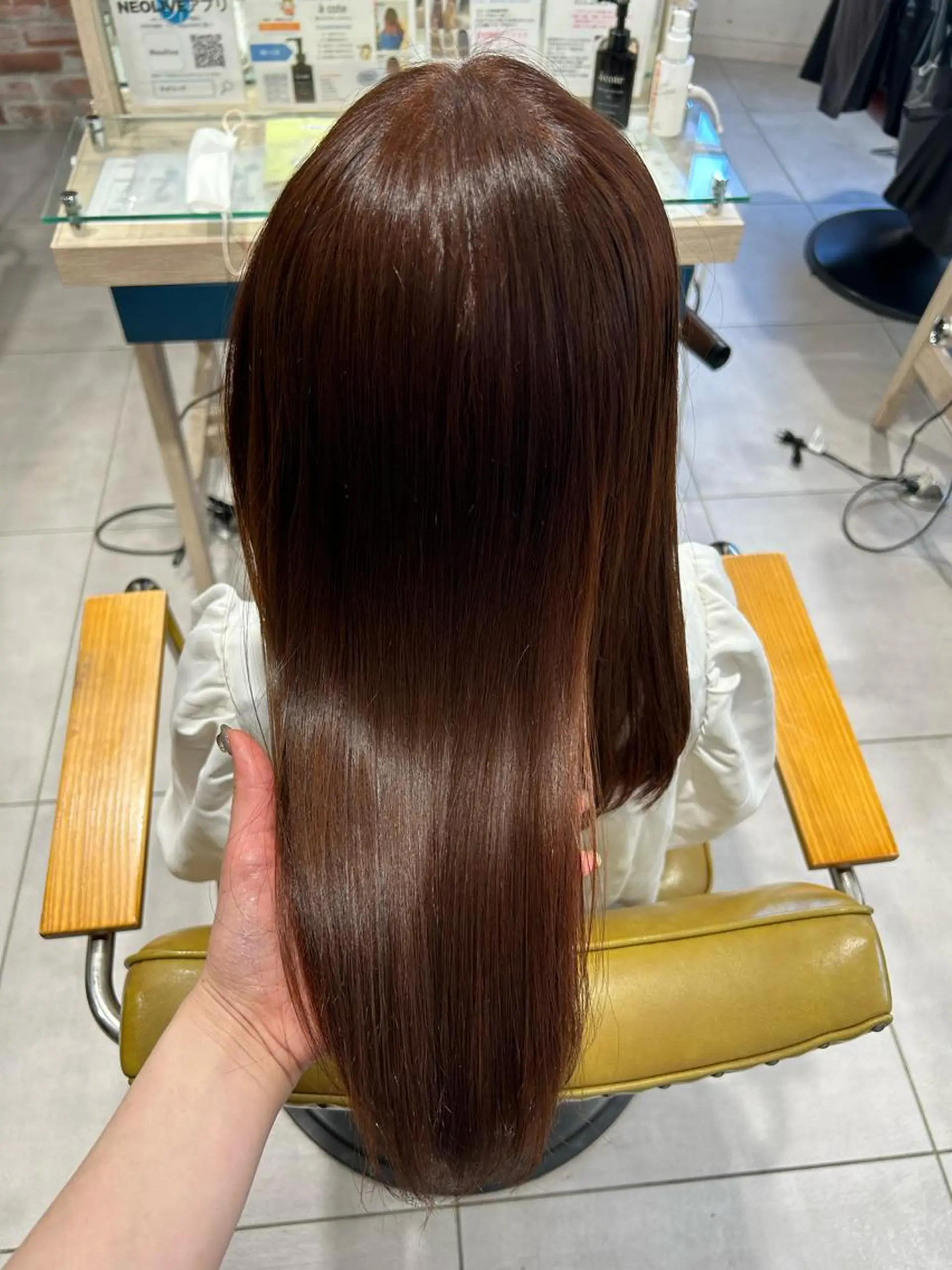 セミロング カラー ブリーチ ブラウンカラー オレンジ オレンジブラウン トリートメント 関口 桃花🌷 暖色カラーのヘアスタイル