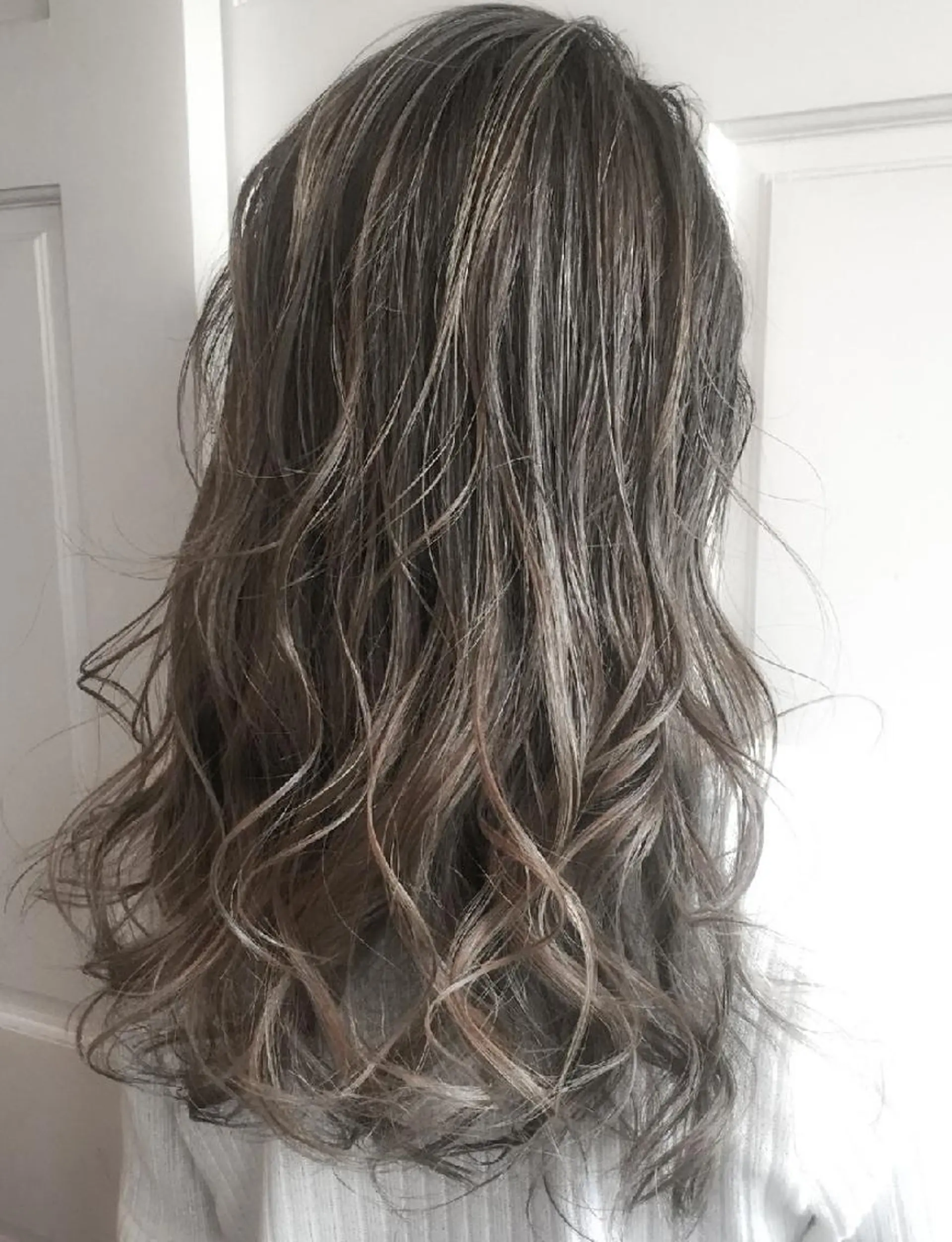 ロング HAIR WORKS HELM所属・ショート✨ボブ✨代表 新田見美仁のヘアスタイル