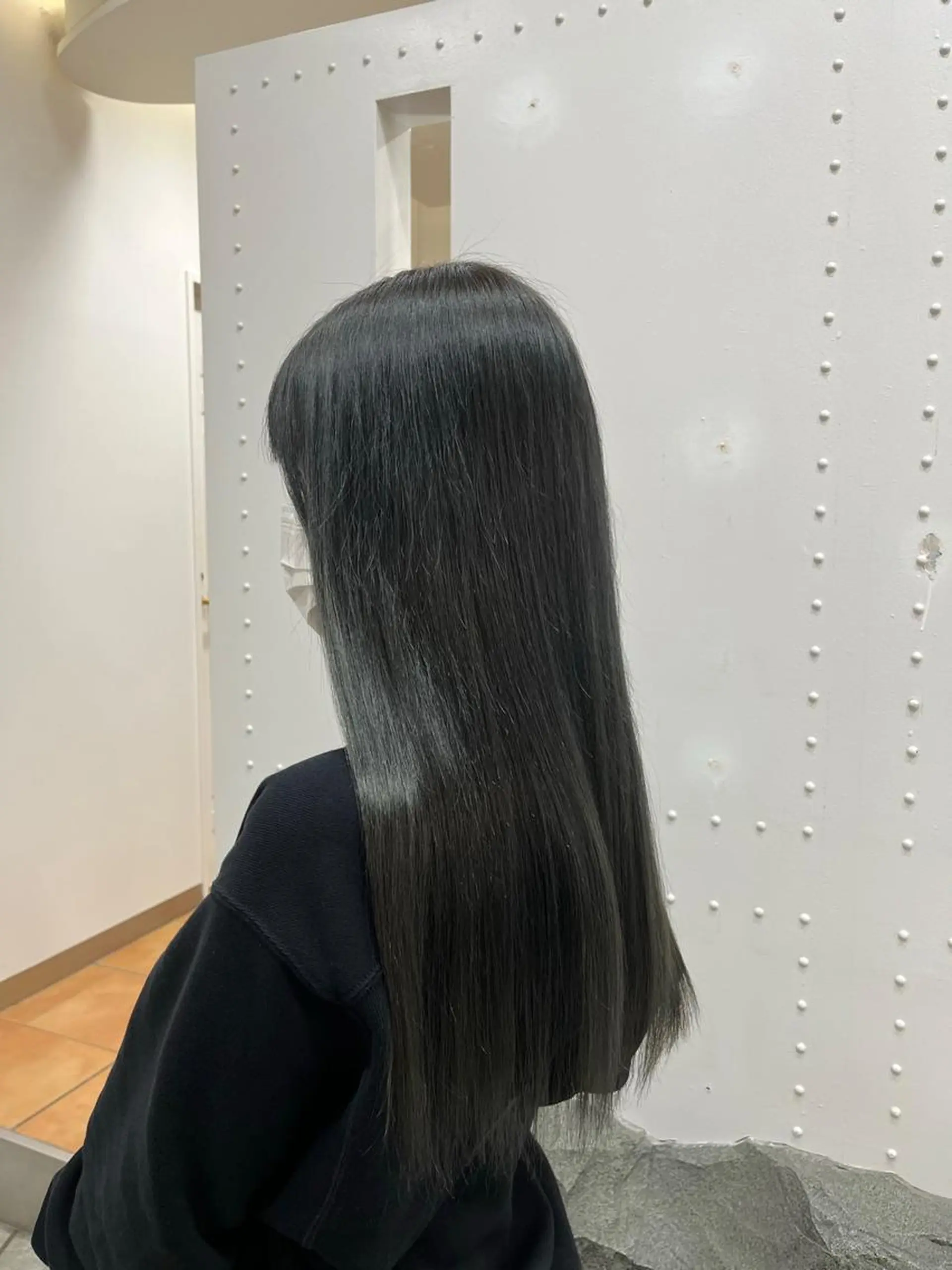 ロング カラー ブルーカラー 透明感カラー ラベンダーカラー MITSUKI🤍 モテ髪×韓国レイヤーのヘアスタイル