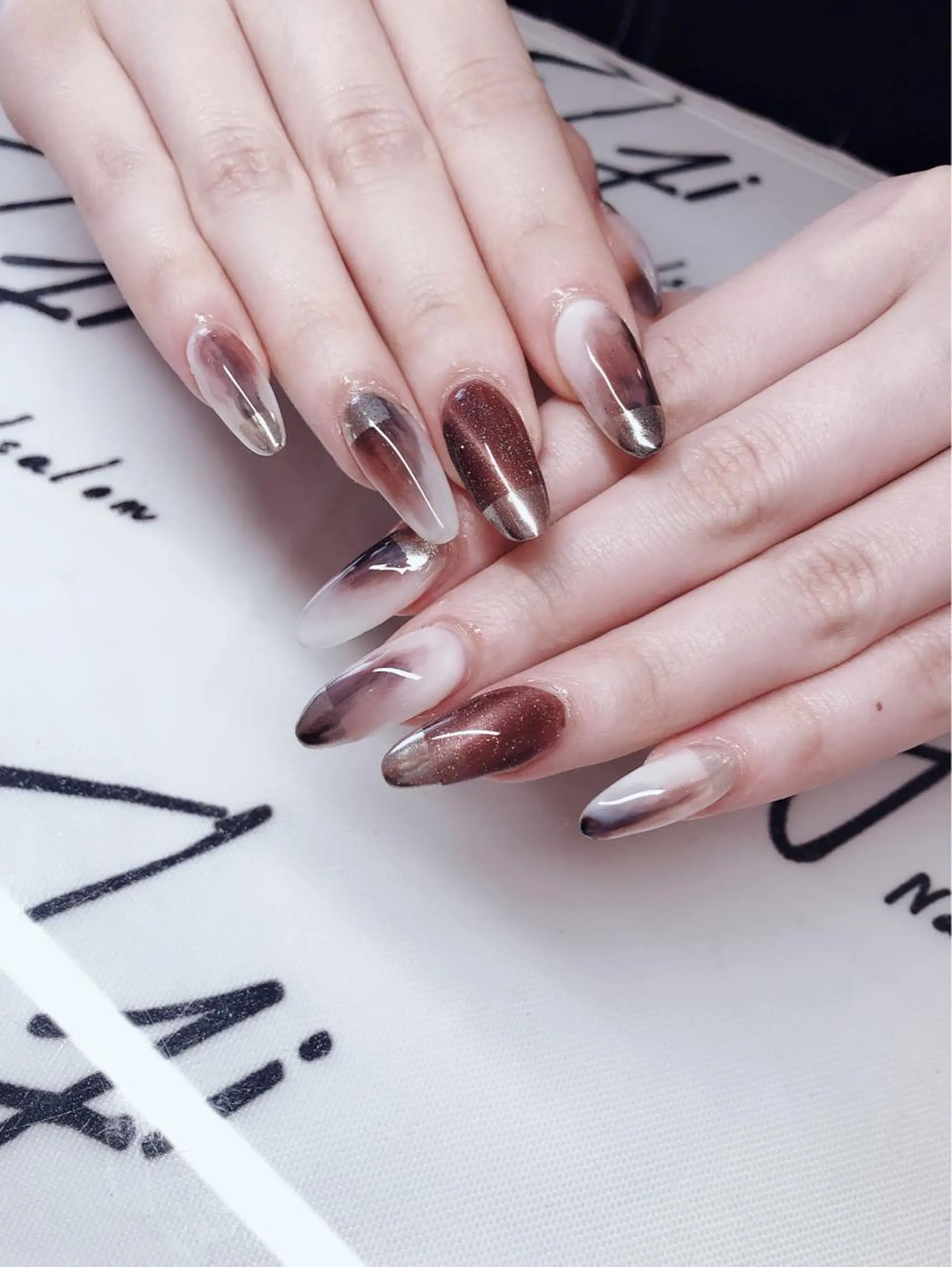 ネイル ハンドネイル 🖤スカルプ R🖤のネイルデザイン