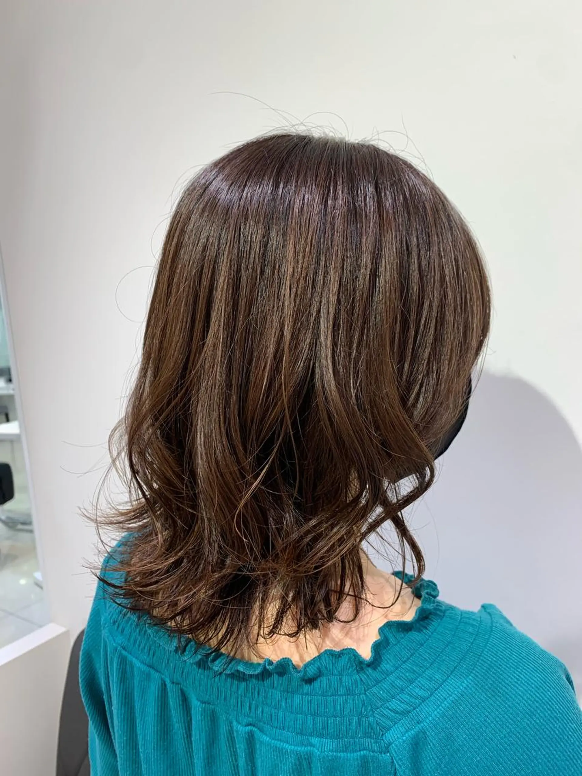 ミディアム カラー アッシュ ベージュカラー メンズ縮毛矯正🦊ハ イトーン　RYOKAのヘアスタイル