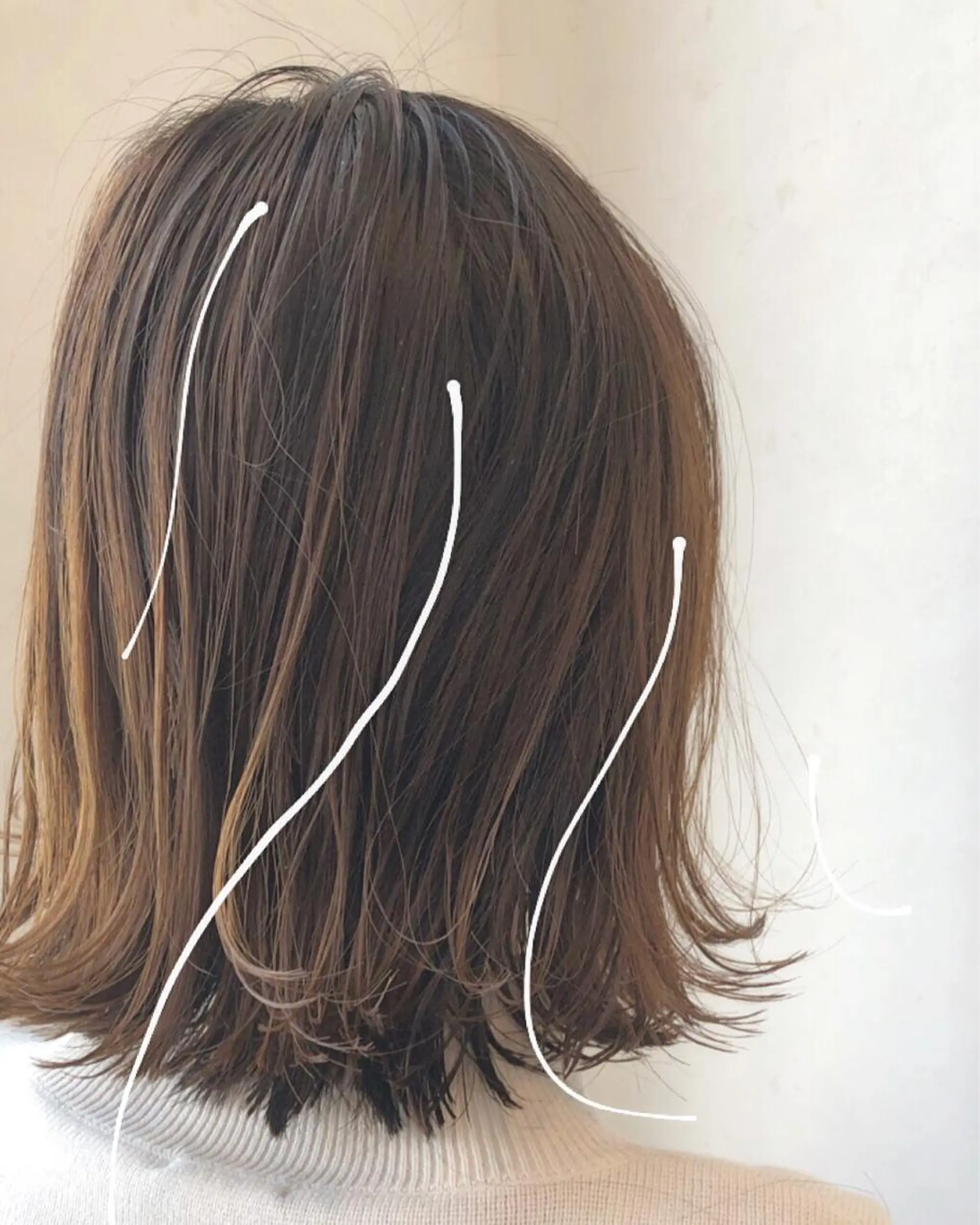 ショート カラー ベージュカラー モカベージュ TOWA 野村　コウダイのヘアスタイル