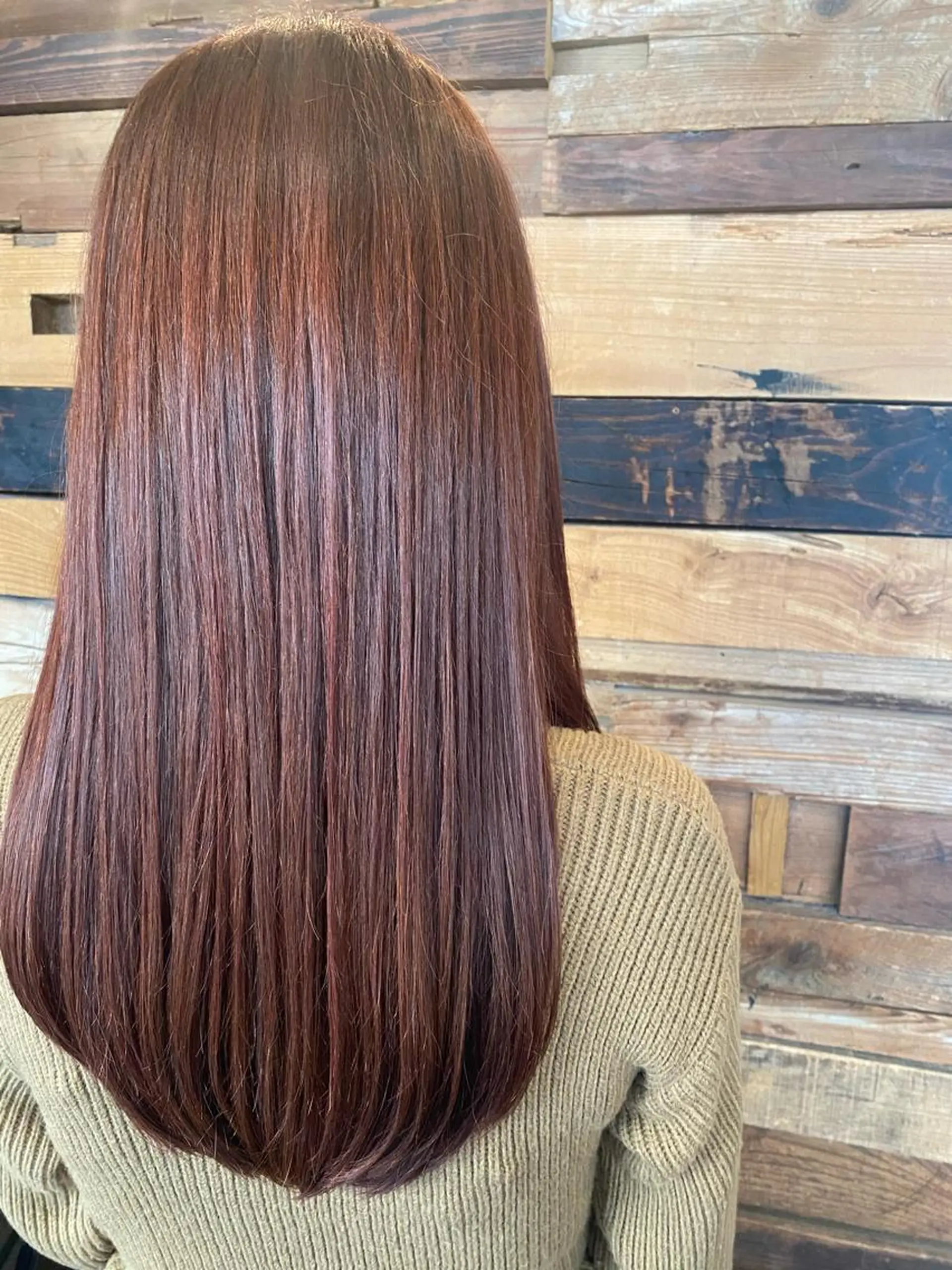 セミロング カット 白井 雅美のヘアスタイル
