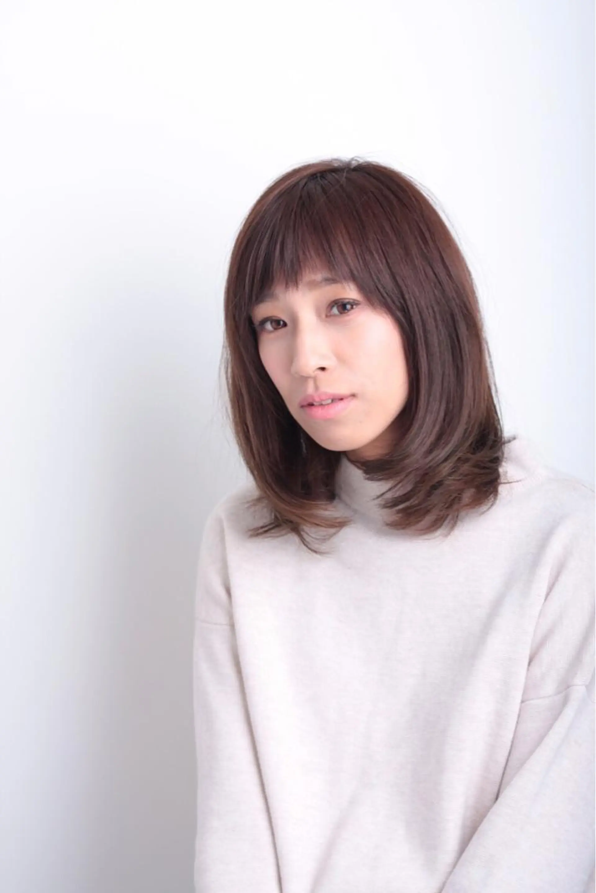 ミディアム カラー RESBORN所属・長岡 大偉のヘアスタイル