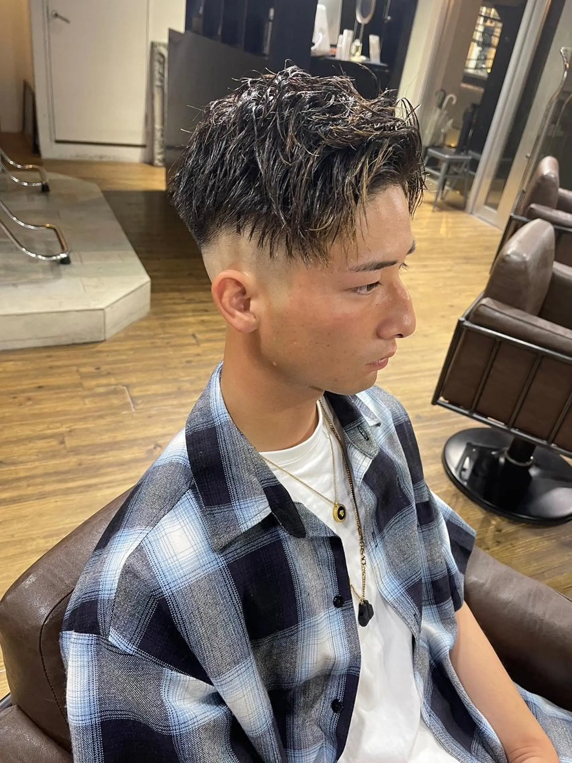 メンズ カット 山影✨バレイヤージュ ハイライト✨メンズ◎のヘアスタイル