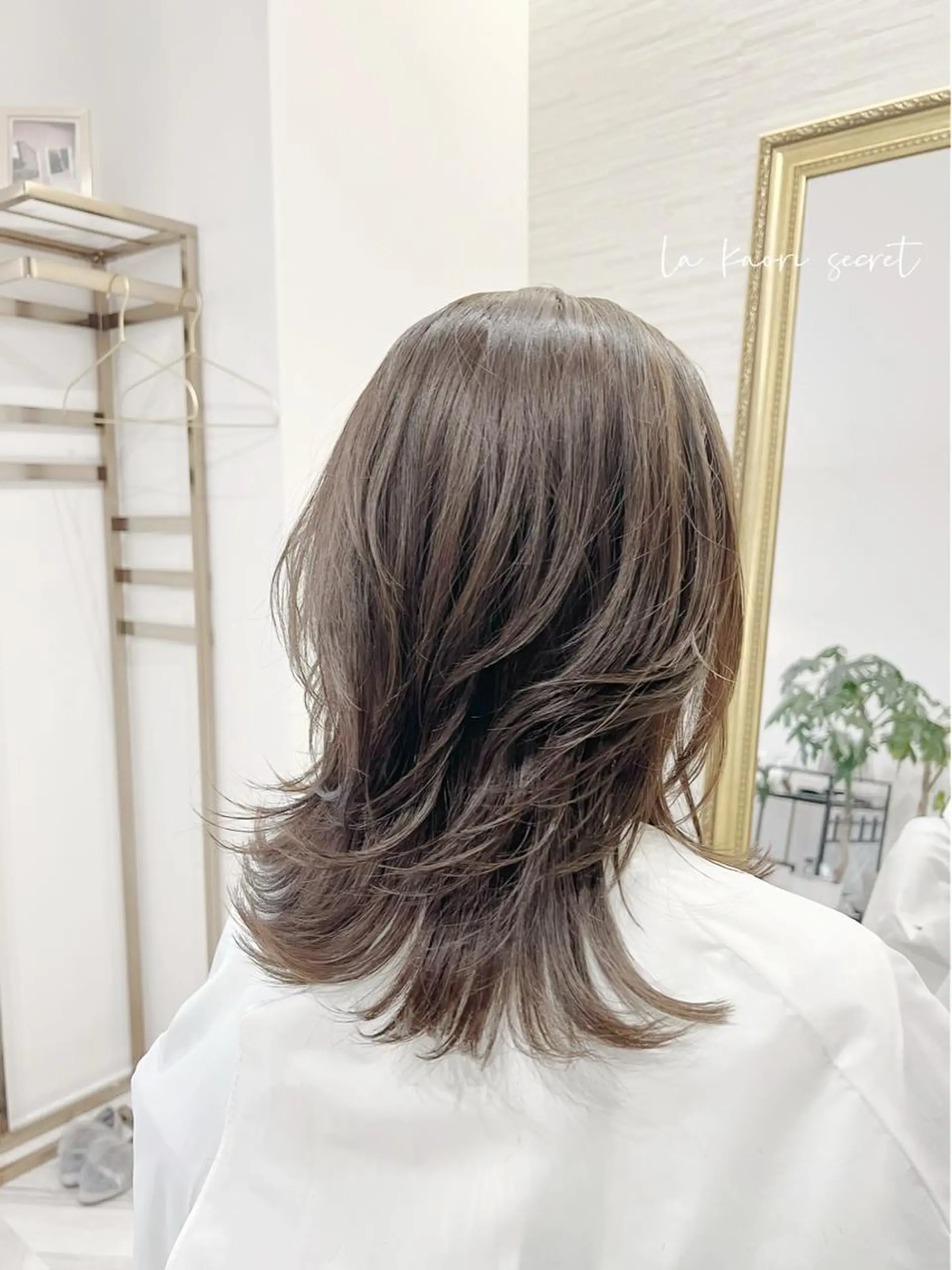 ロング レイヤーカット カット ヘッドスパ la kaori secretのマツエク・マツパデザイン
