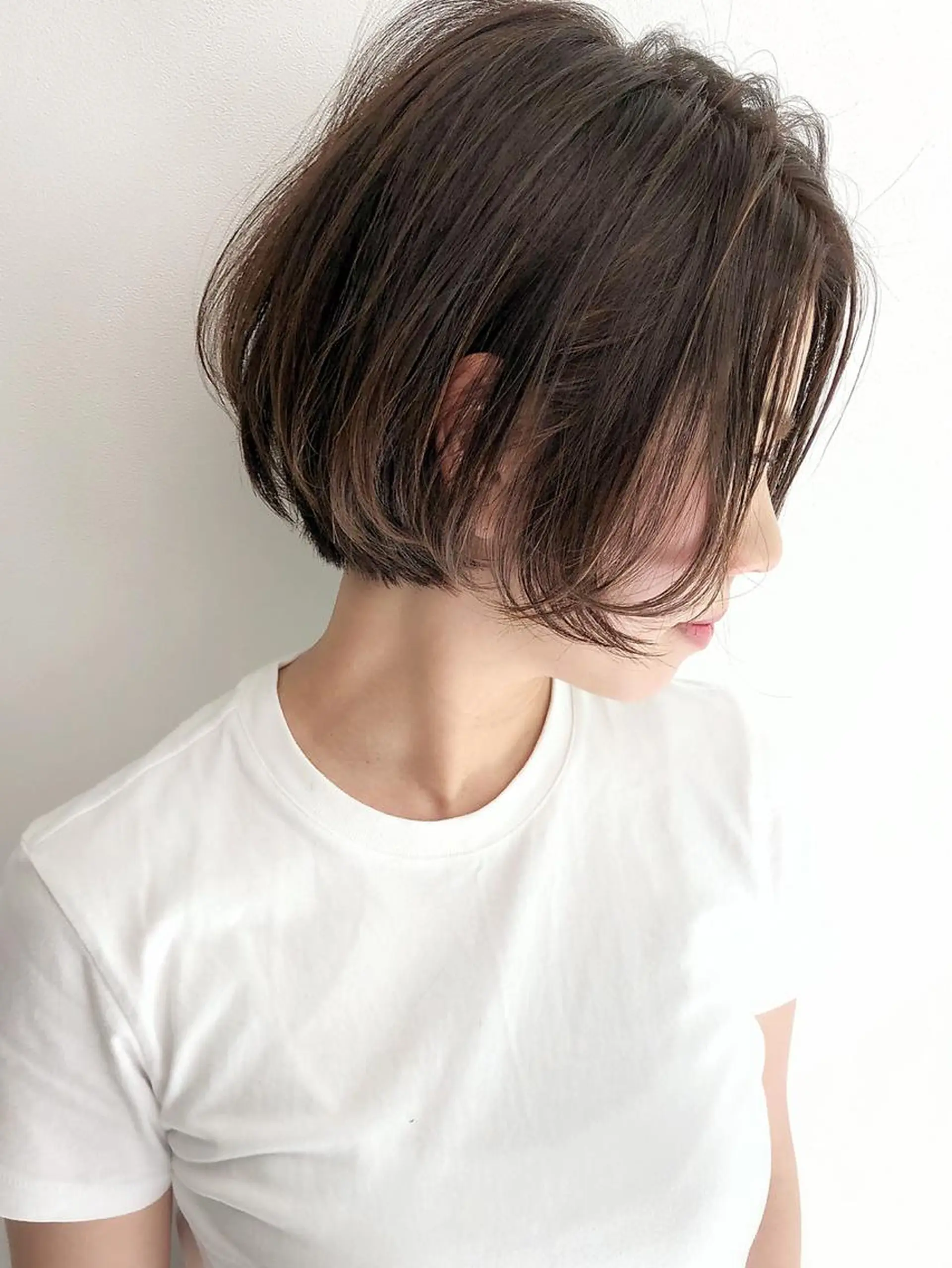 ショート カラー ヘアアレンジ キッズ ネイル マツエク・マツパ 前下がりボブ ボブ ショートヘア ショートネイル トリートメント ボブ、縮毛矯正👑 心斎橋/高城涼也のヘアスタイル