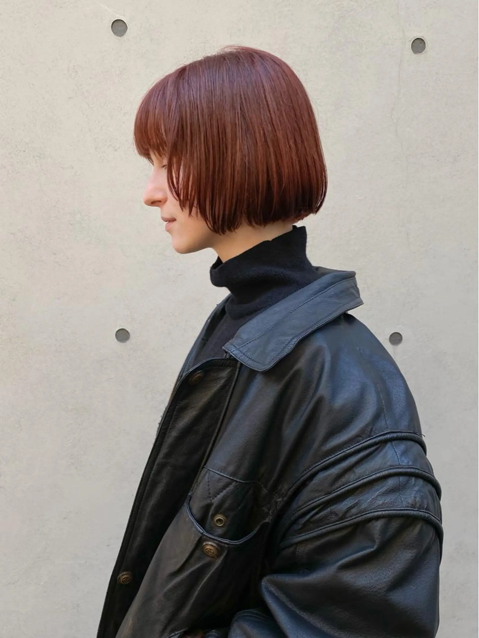 ショート カラー ショートボブ ベージュカラー ブリーチ ケアブリーチ 透明感カラー カット ヘアカラー トリートメント a moment(モーメント)所属・蔵前 デザインカット KOBAYASHIのヘアスタイル