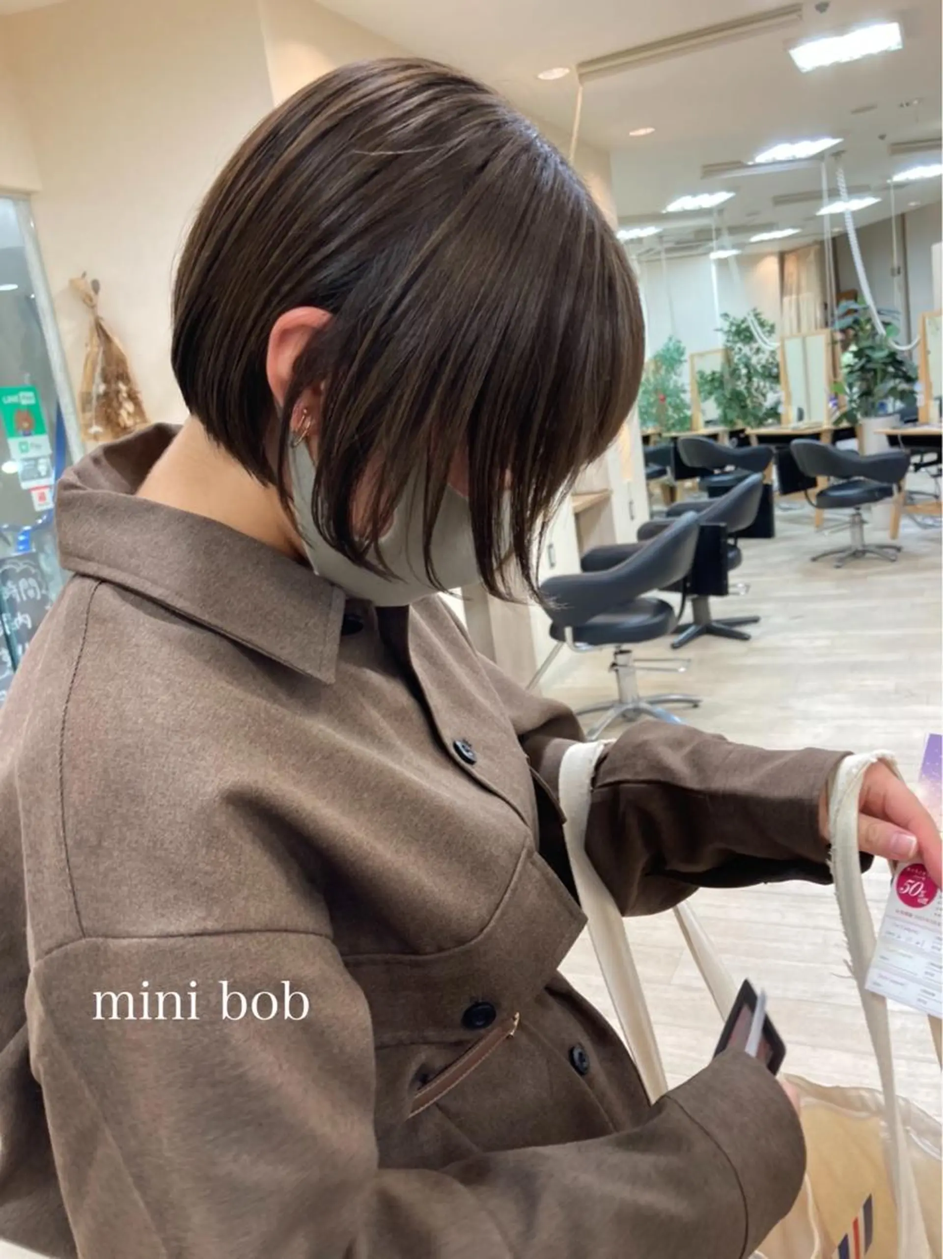 ショート 切りっぱなしボブ ショートボブ ハンサムショート ボブ ショートヘア カット トリートメント 朝がちょっと楽しくな るshort･bobのヘアスタイル